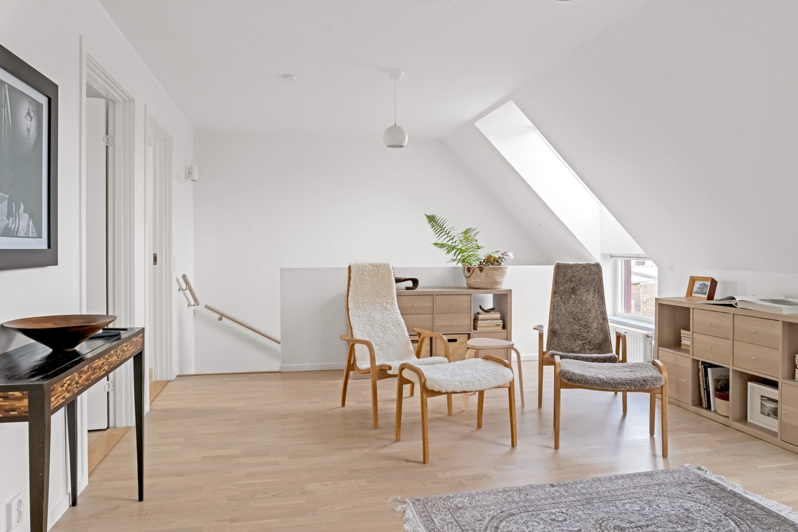 Bostadsbild från Vångdalskroken 1 A, Såld i Näs-Focksta, Uppsala