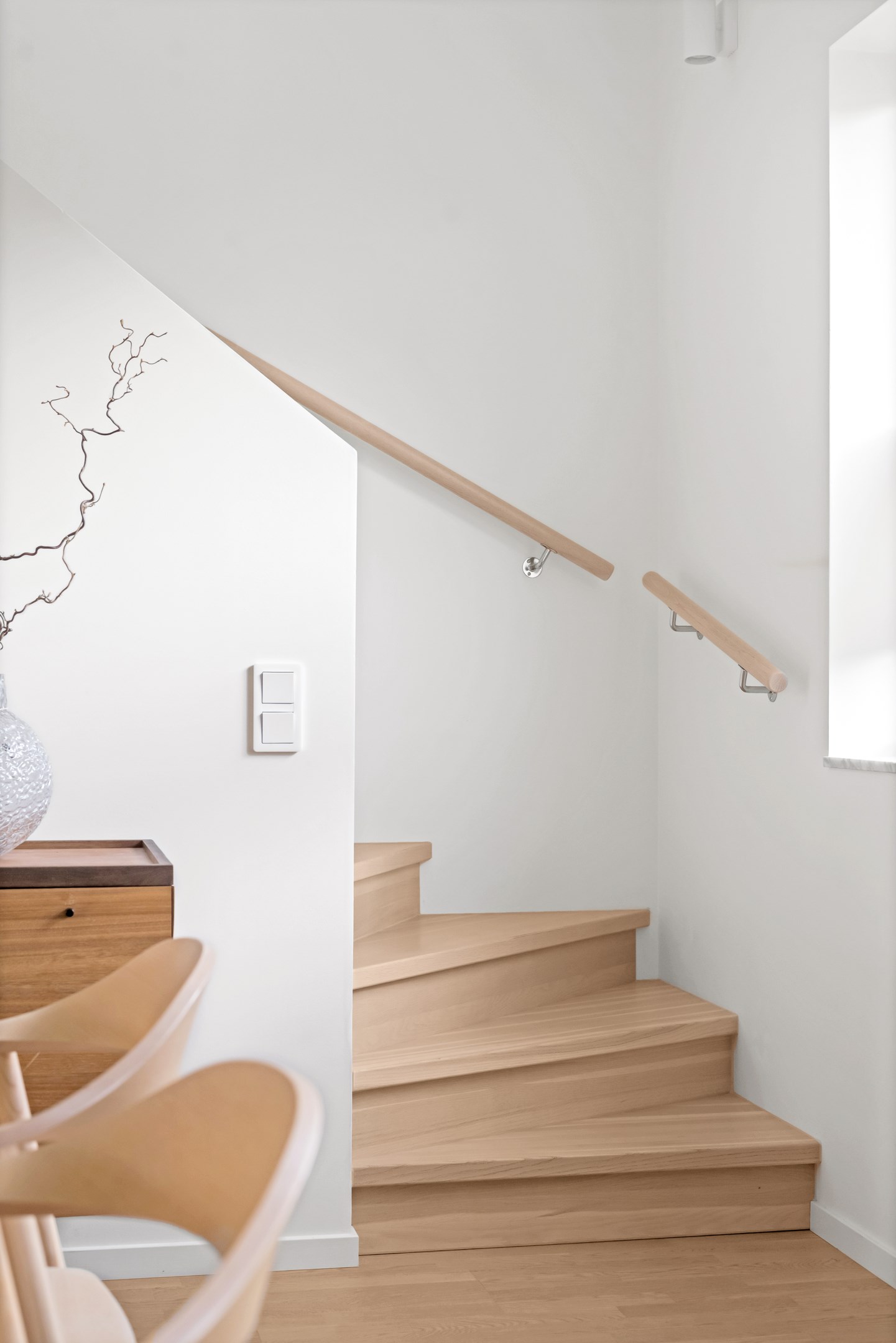 Bostadsbild från Vångdalskroken 1 A, Såld i Näs-Focksta, Uppsala