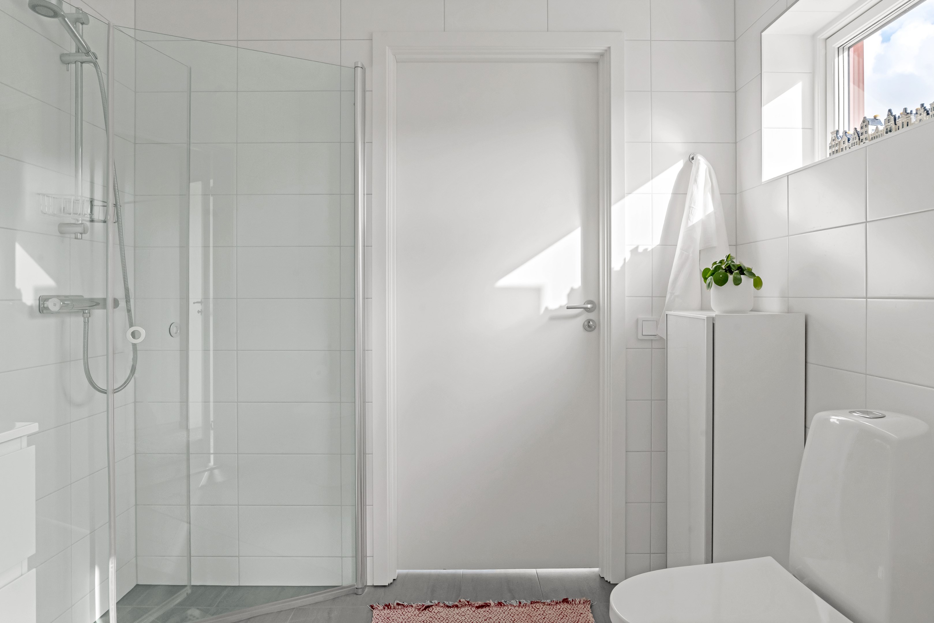 Bostadsbild från Vångdalskroken 1 A, Såld i Näs-Focksta, Uppsala