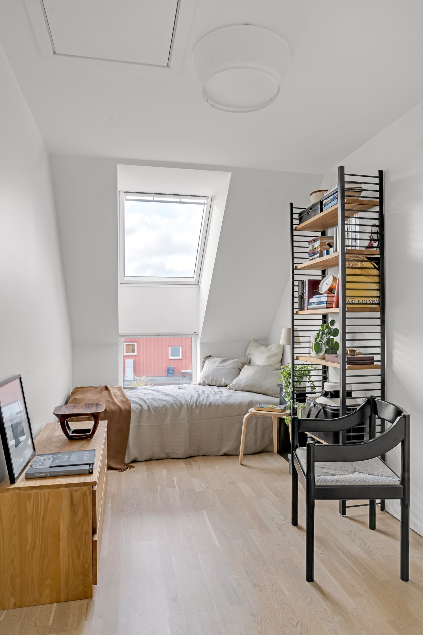 Bostadsbild från Vångdalskroken 1 A, Såld i Näs-Focksta, Uppsala