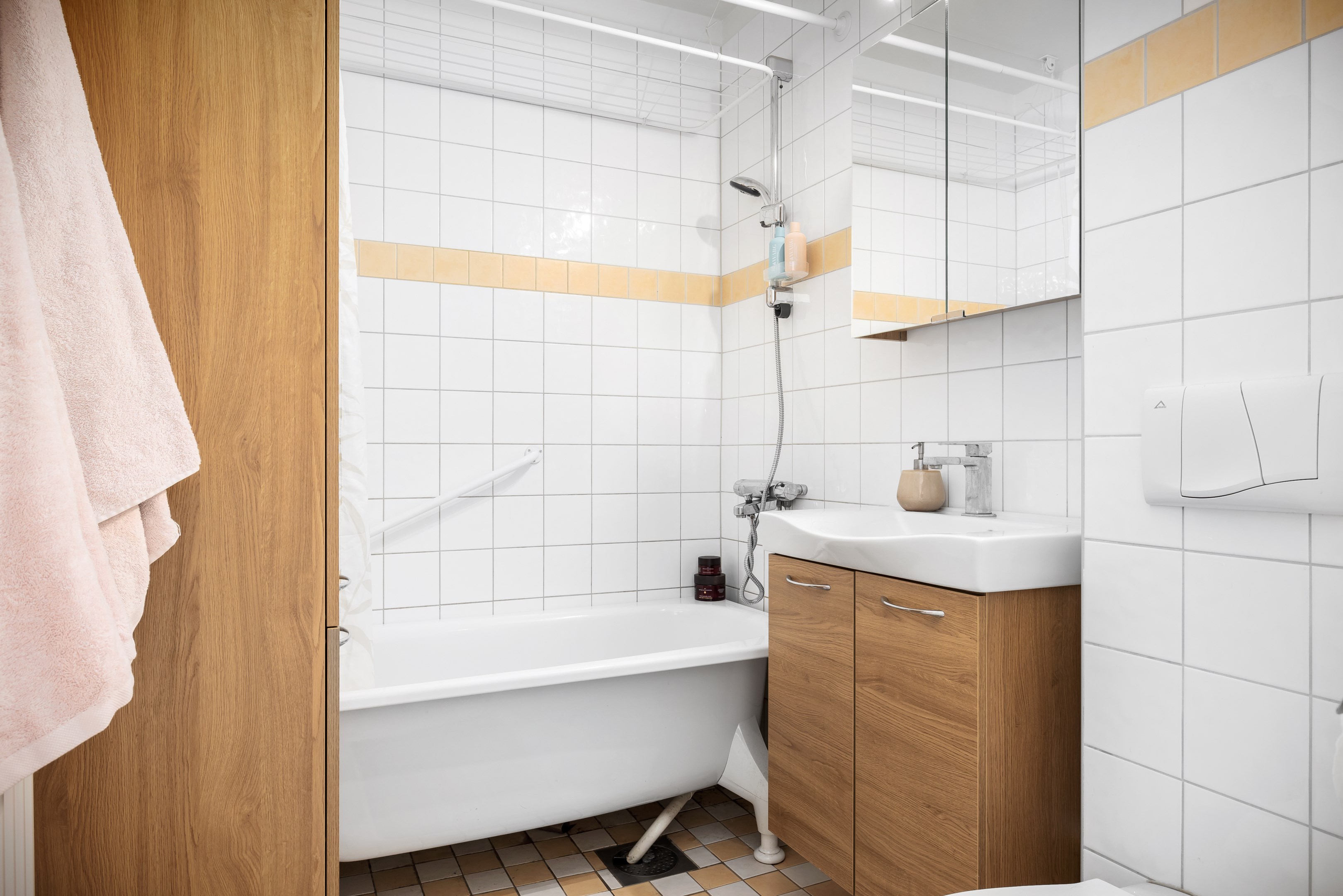 Bostadsbild från Ekuddsvägen 25, 10 tr, Såld i Ekudden, Nacka