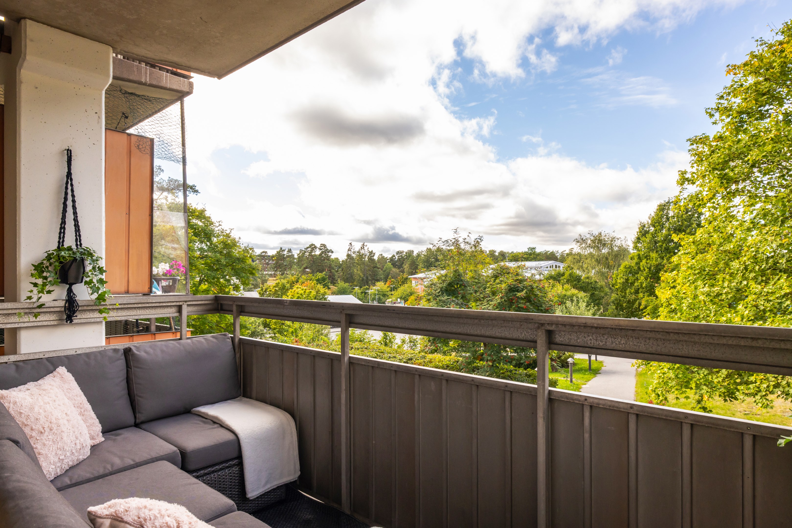 Bostadsbild från Ornövägen 16, 1 tr, Såld i Västra Orminge, Nacka