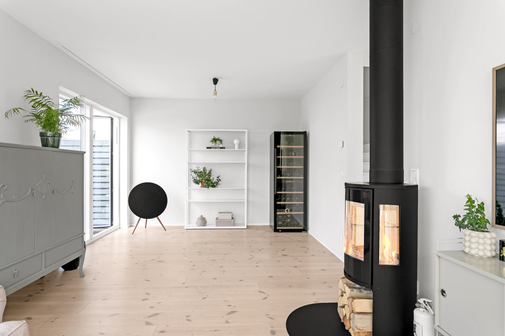 Bostadsbild från Backstuguvägen 3, Såld i Lindbacken, Uppsala