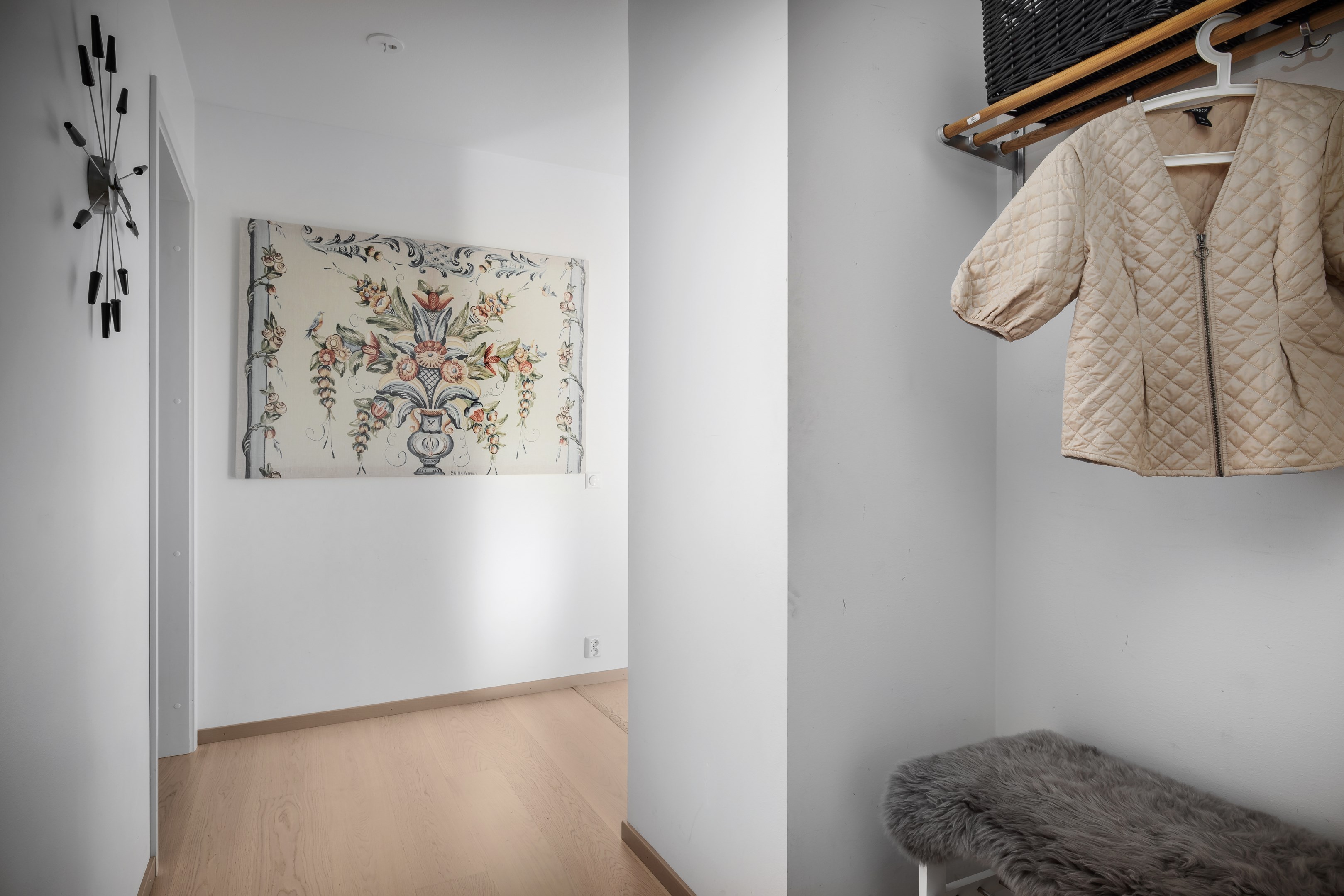 Bostadsbild från Tollarevägen 26, 7 av 7 tr, Såld i Tollare, Nacka