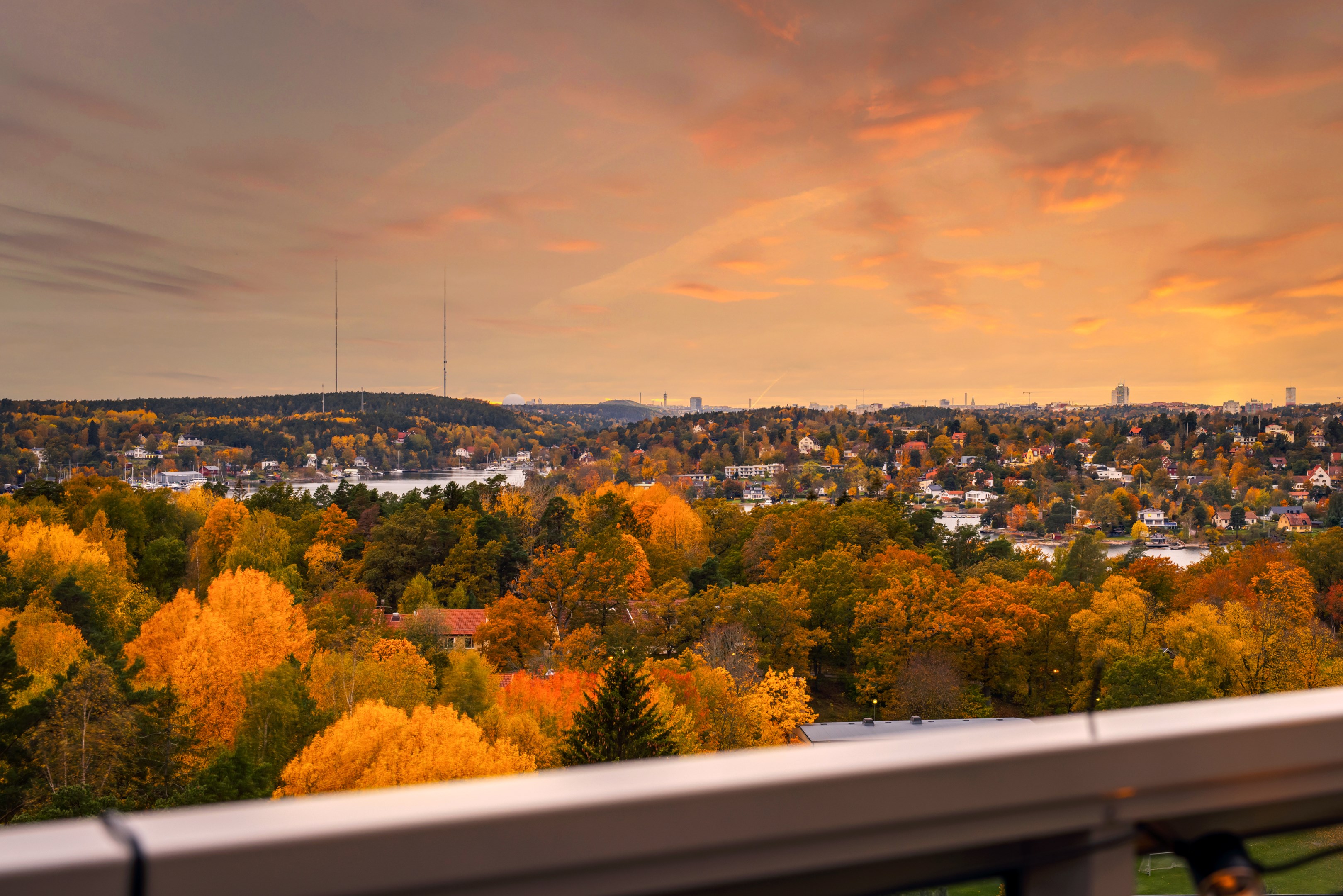 Bostadsbild från Tollarevägen 26, 7 av 7 tr, Såld i Tollare, Nacka