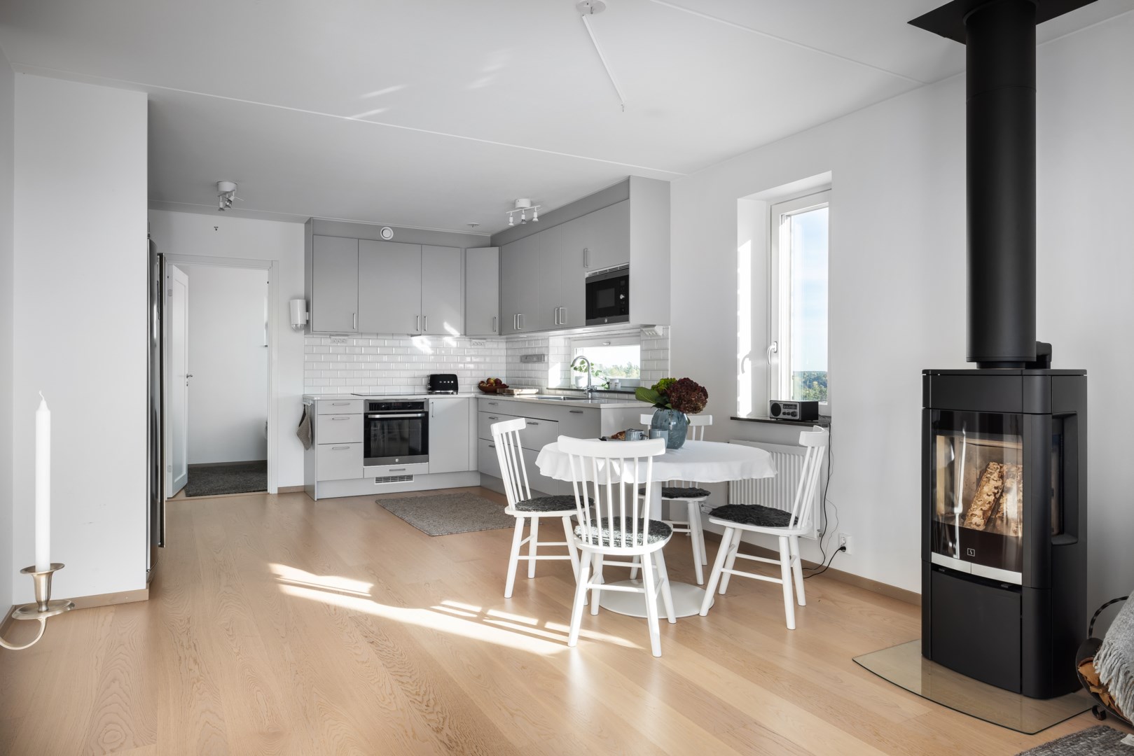 Bostadsbild från Tollarevägen 26, 7 av 7 tr, Såld i Tollare, Nacka