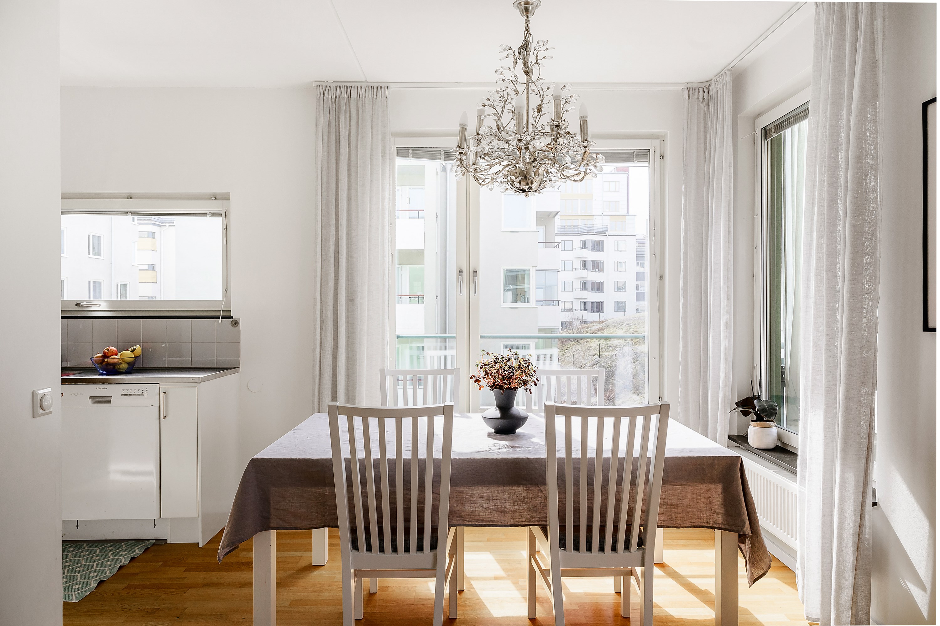 Bostadsbild från Sjökvarnsbacken 6, Såld i Saltsjöqvarn, Nacka