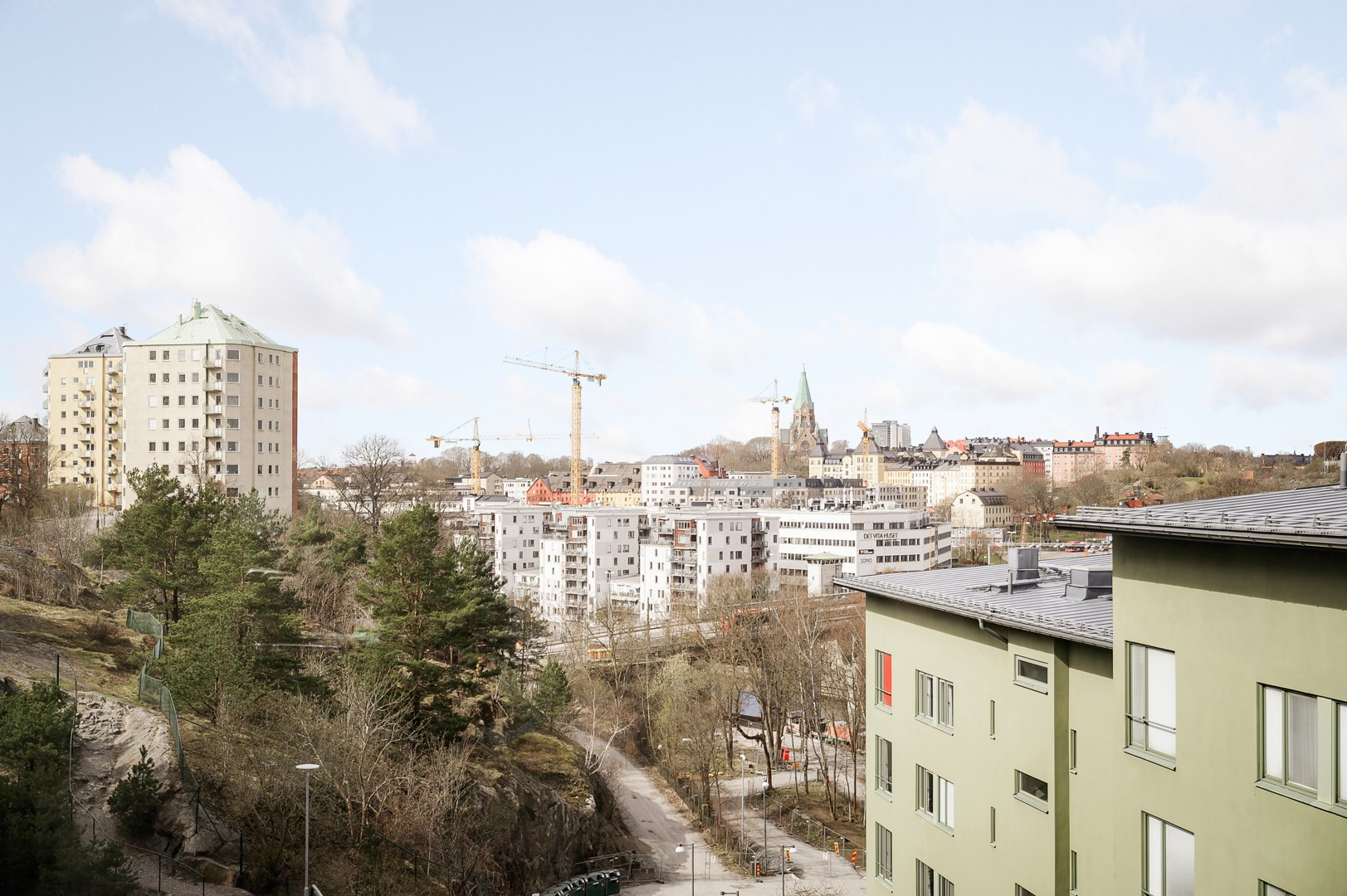 Bostadsbild från Sjökvarnsbacken 6, Såld i Saltsjöqvarn, Nacka