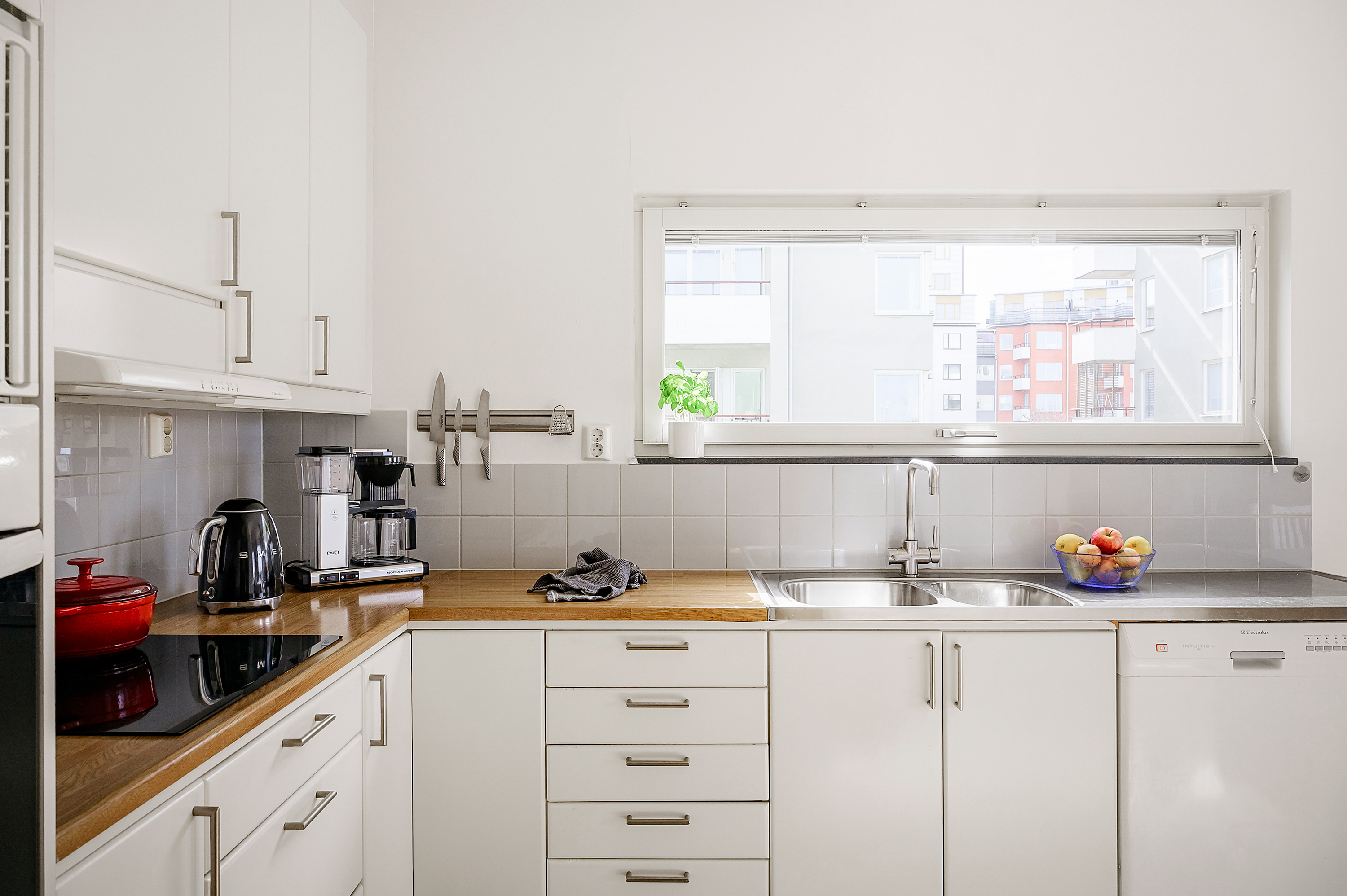 Bostadsbild från Sjökvarnsbacken 6, Såld i Saltsjöqvarn, Nacka