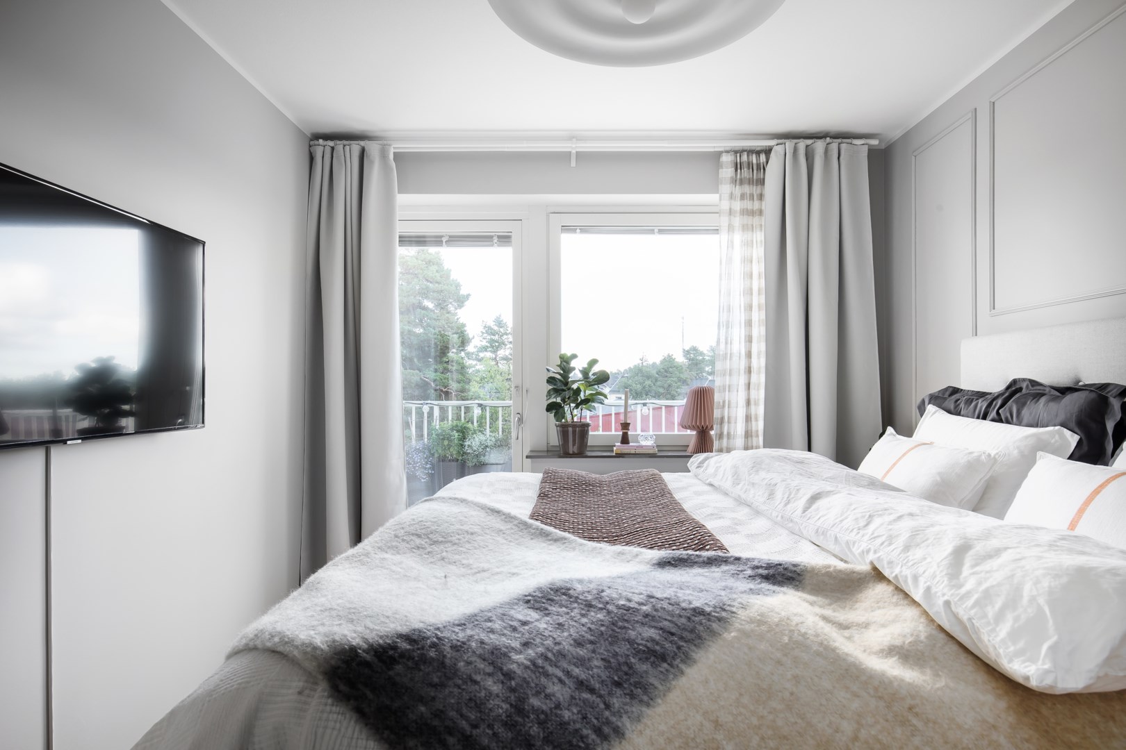 Bostadsbild från Hedenströms väg 13, 5/5 tr, Såld i Tollare, Nacka