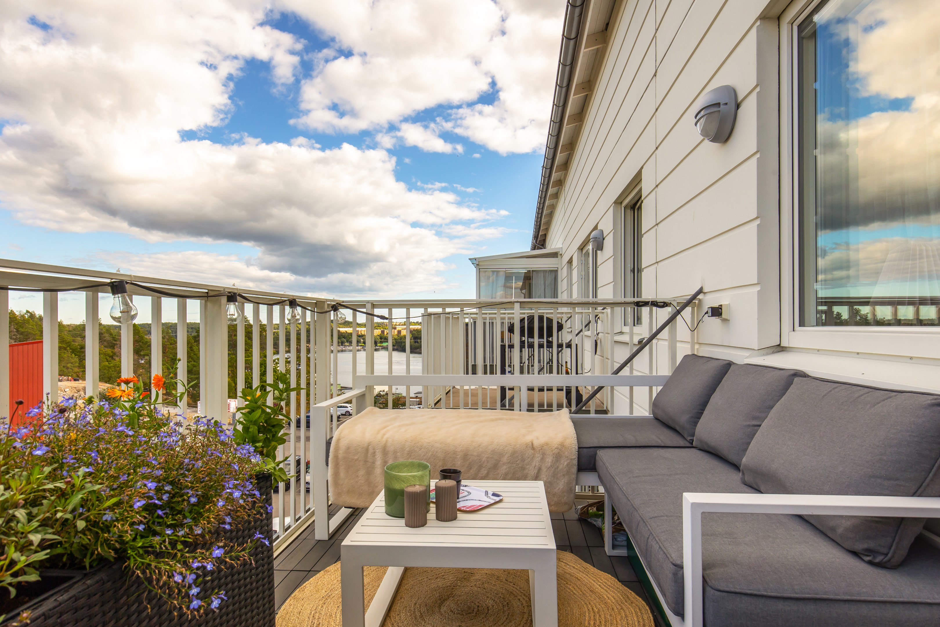 Bostadsbild från Hedenströms väg 13, 5/5 tr, Såld i Tollare, Nacka