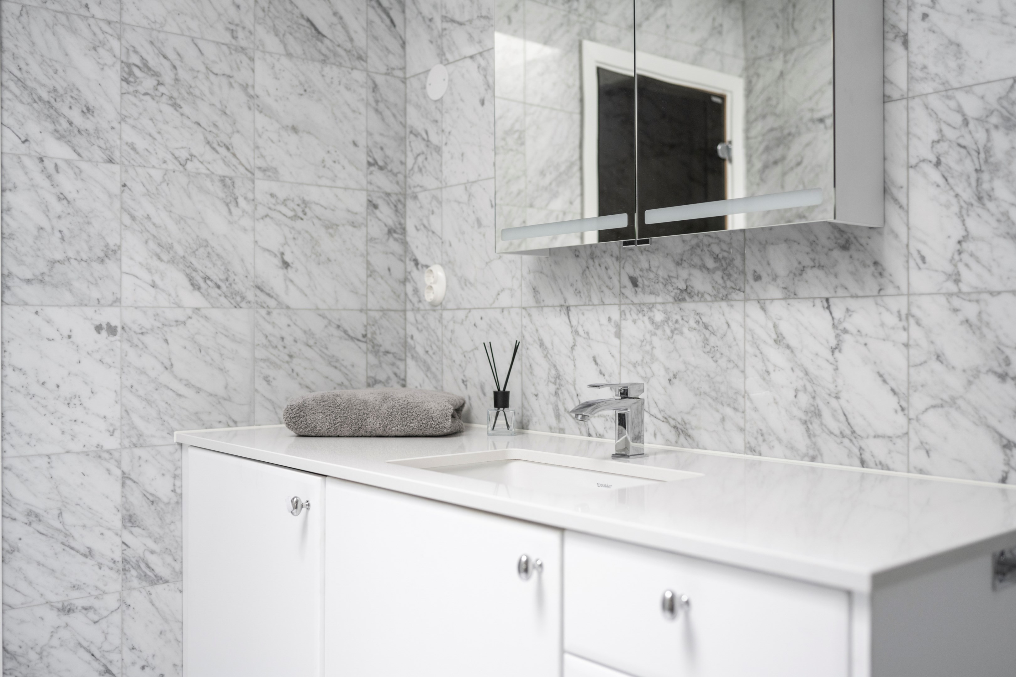 Bostadsbild från Karlavägen 83, Såld i Östermalm - Karlaplan, Stockholm