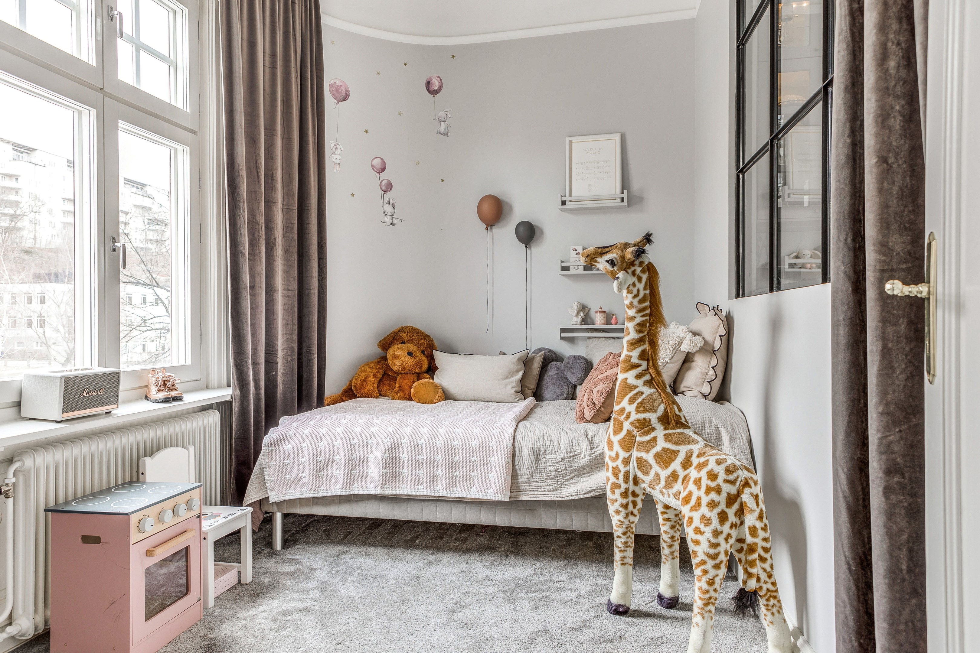 Bostadsbild från Birger Jarlsgatan 125, Såld i Vasastan, Stockholm