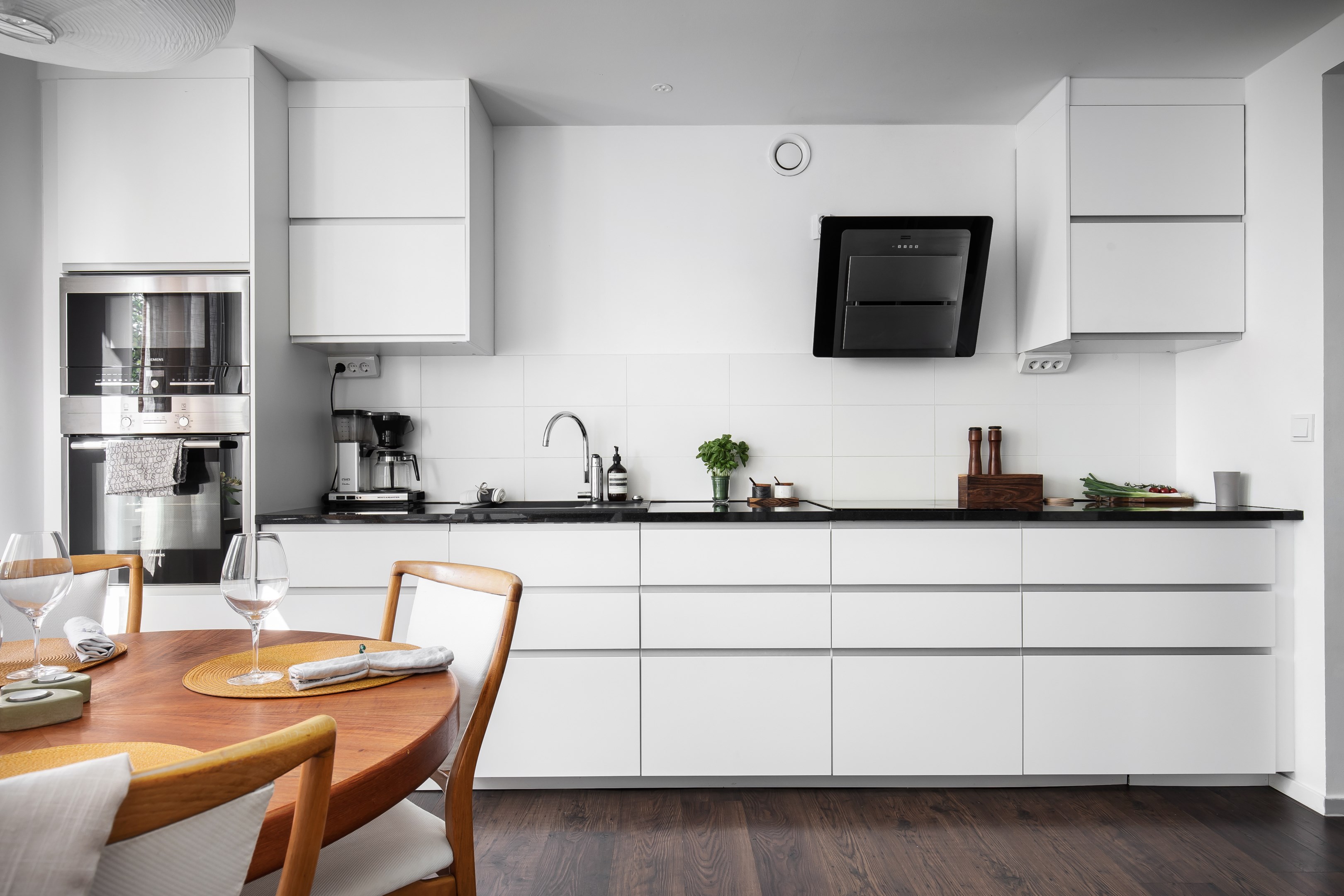 Bostadsbild från Ornövägen 16, Såld i Västra Orminge, Nacka