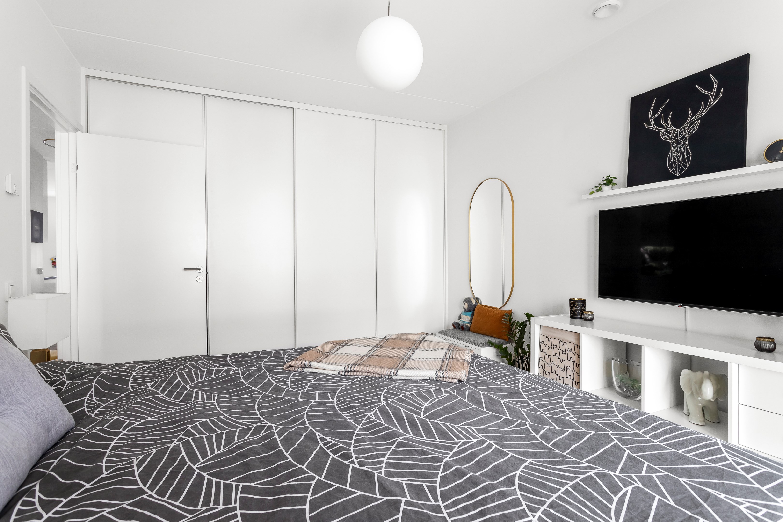 Bostadsbild från Soldathemsvägen 5, Såld i Rosendal, Uppsala