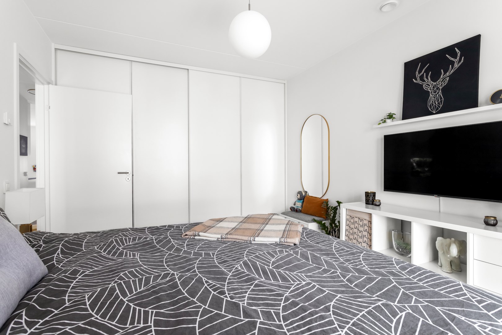 Bostadsbild från Soldathemsvägen 5, Såld i Rosendal, Uppsala