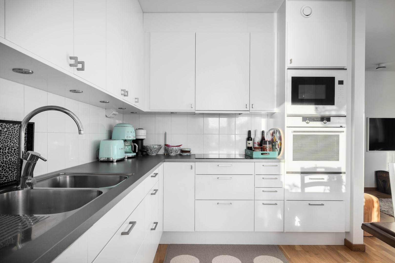 Bostadsbild från Tollareslingan 22, 1 tr, Såld i Tollare, Nacka