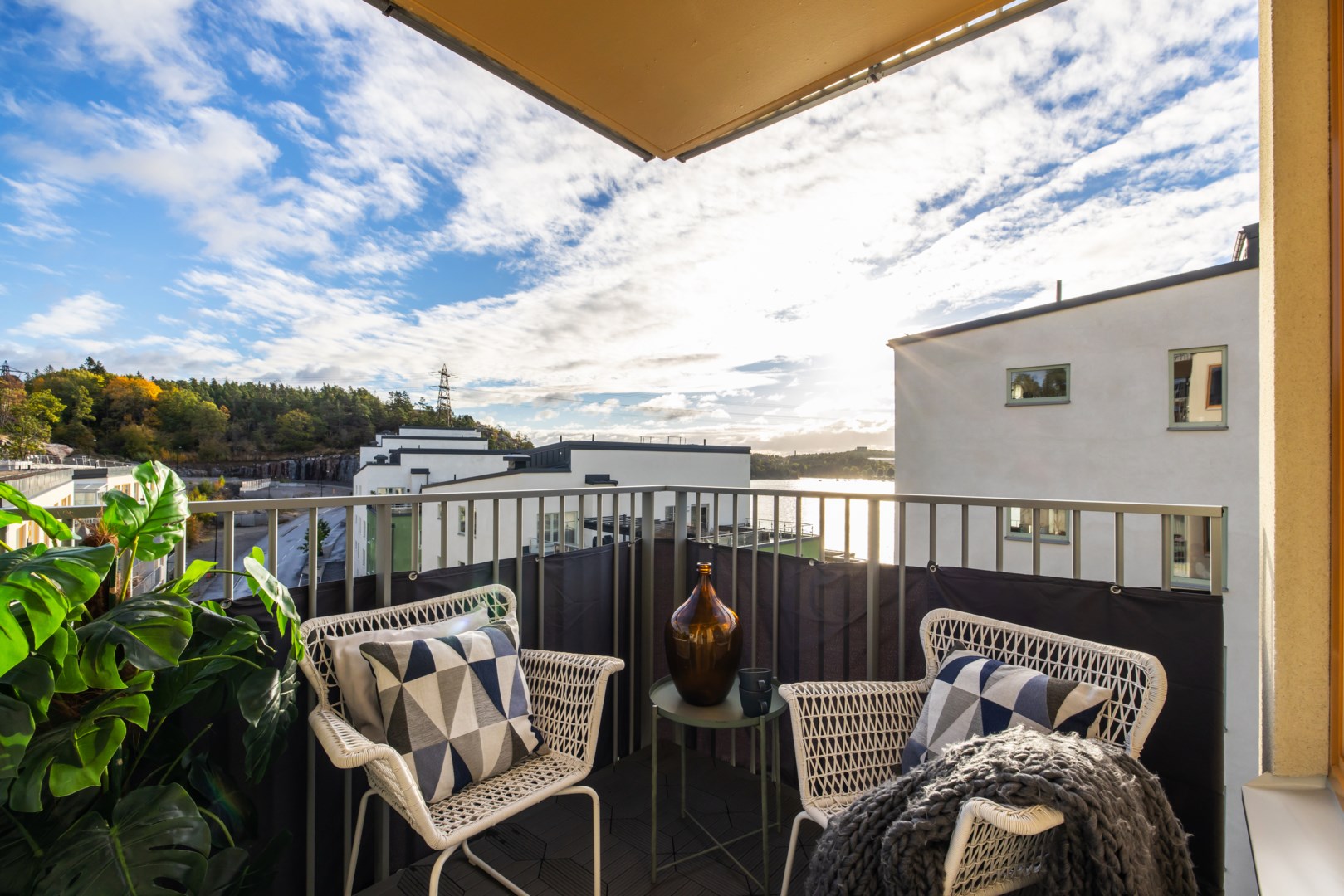 Bostadsbild från Tollareslingan 26, 7 tr, Såld i Tollare, Nacka