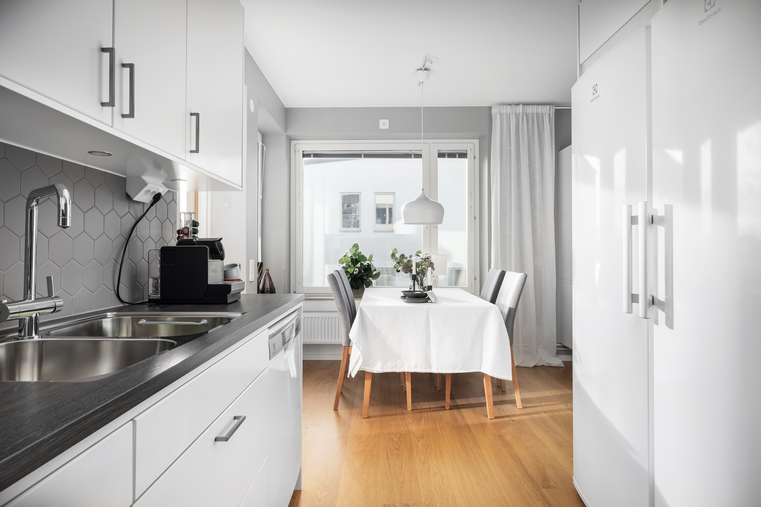 Bostadsbild från Tollareslingan 26, 7 tr, Såld i Tollare, Nacka