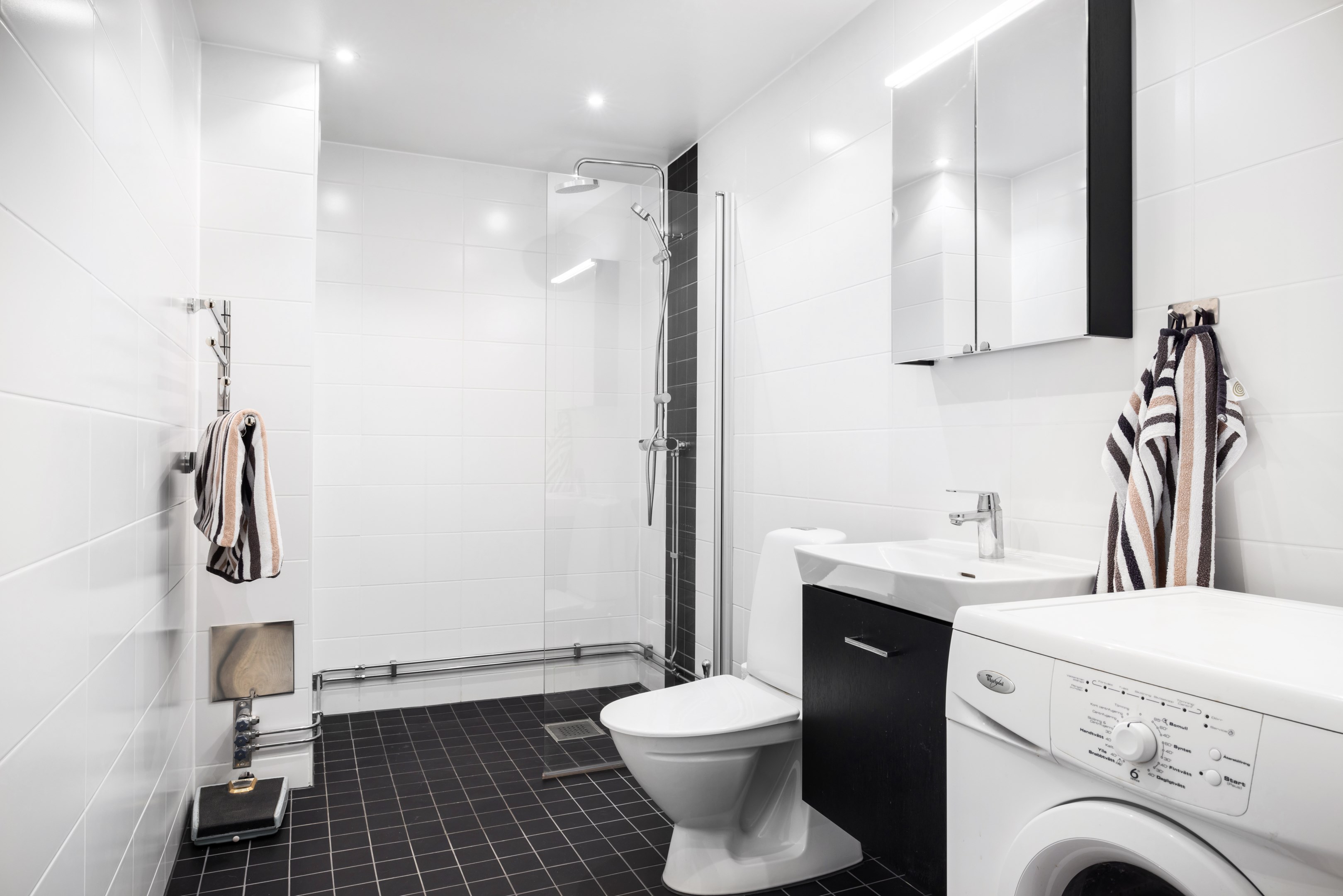 Bostadsbild från Fyrspannsvägen 74, Såld i Jarlaberg, Nacka