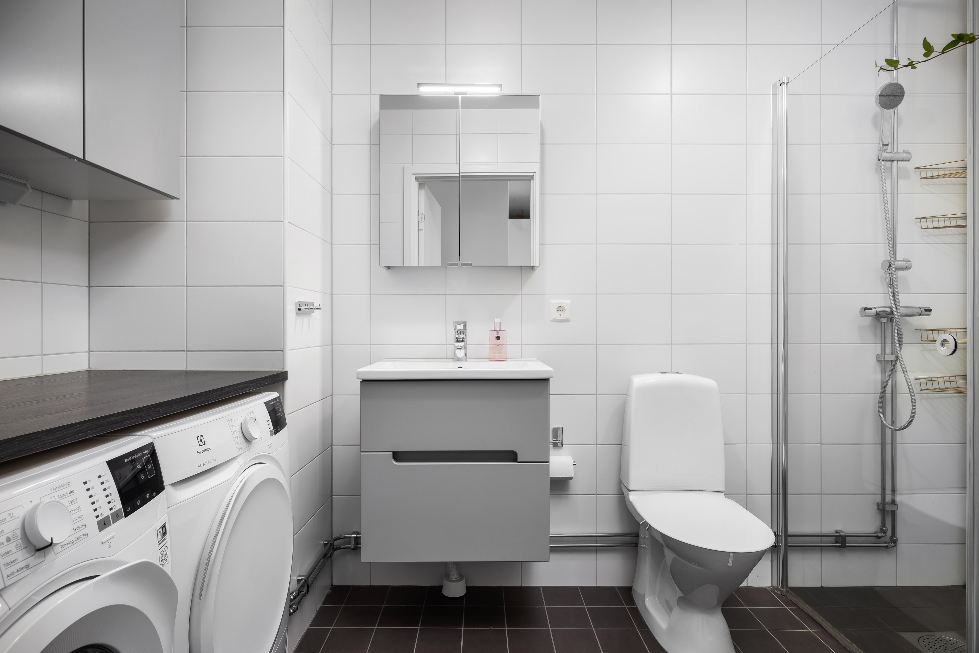 Bostadsbild från Fyrvaktarkroken 59, Såld i Johanneshov, Stockholm