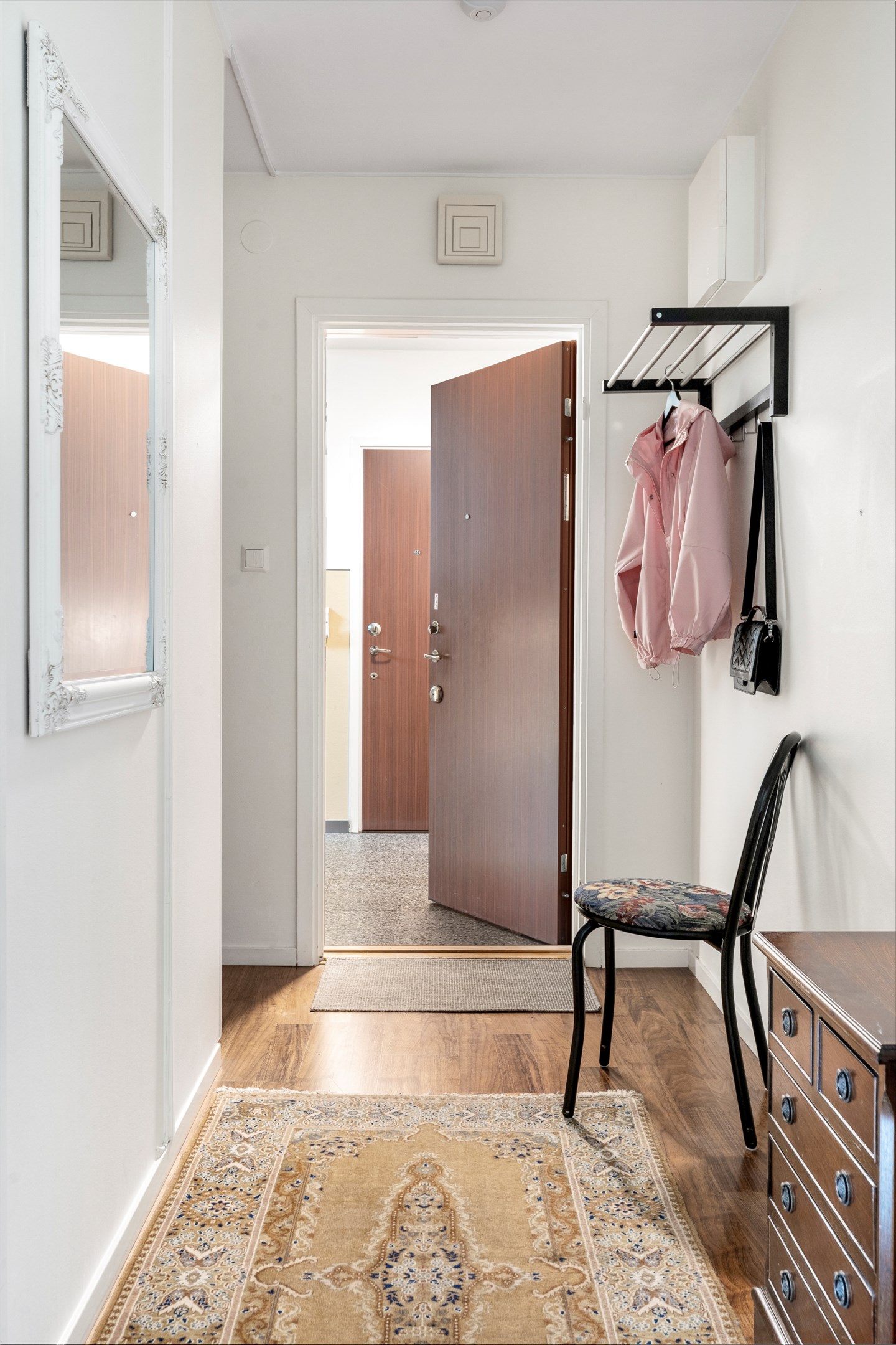 Bostadsbild från Källparksgatan 10C, Till salu i Salabacke, Uppsala