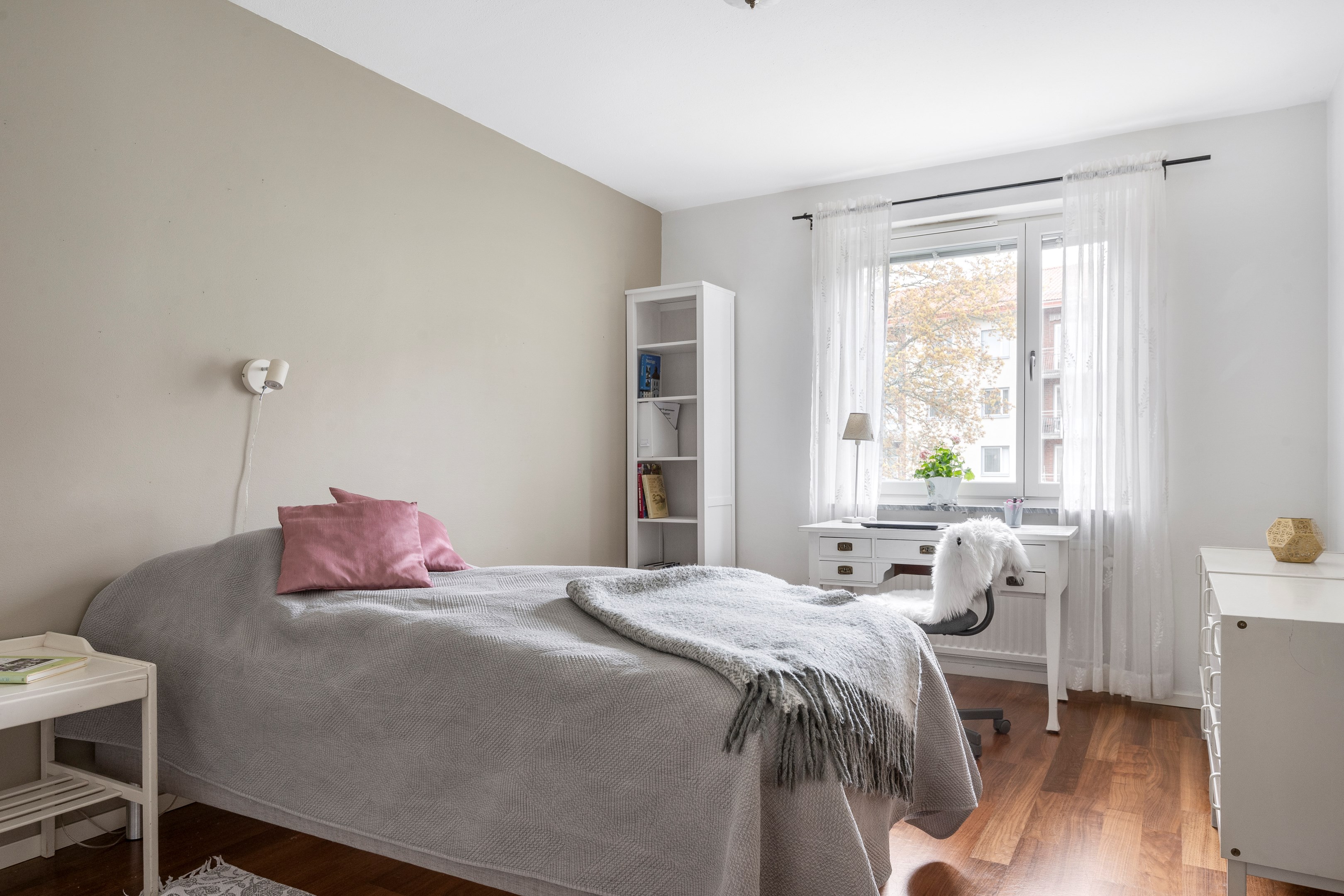 Bostadsbild från Källparksgatan 10C, Till salu i Salabacke, Uppsala