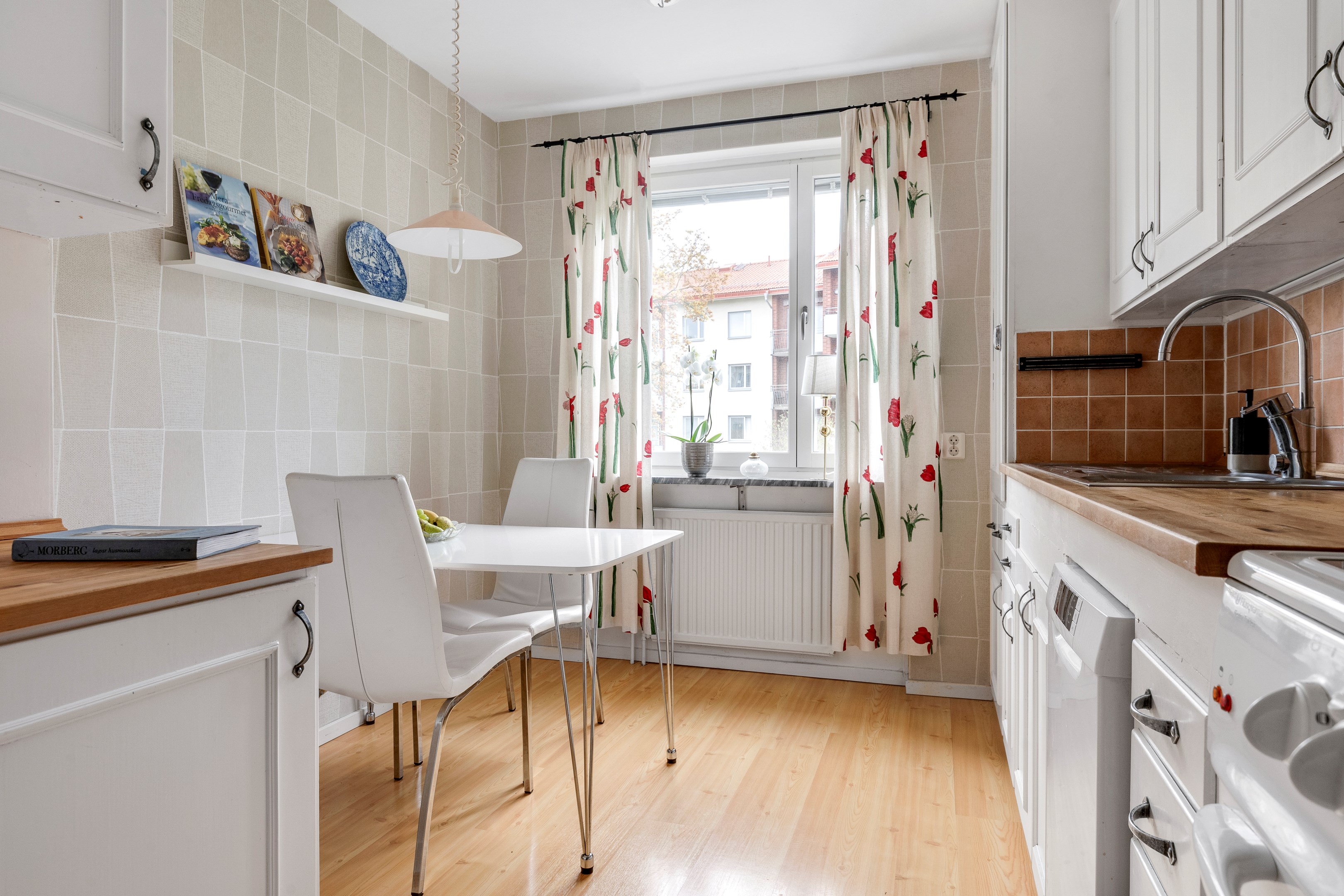 Bostadsbild från Källparksgatan 10C, Till salu i Salabacke, Uppsala