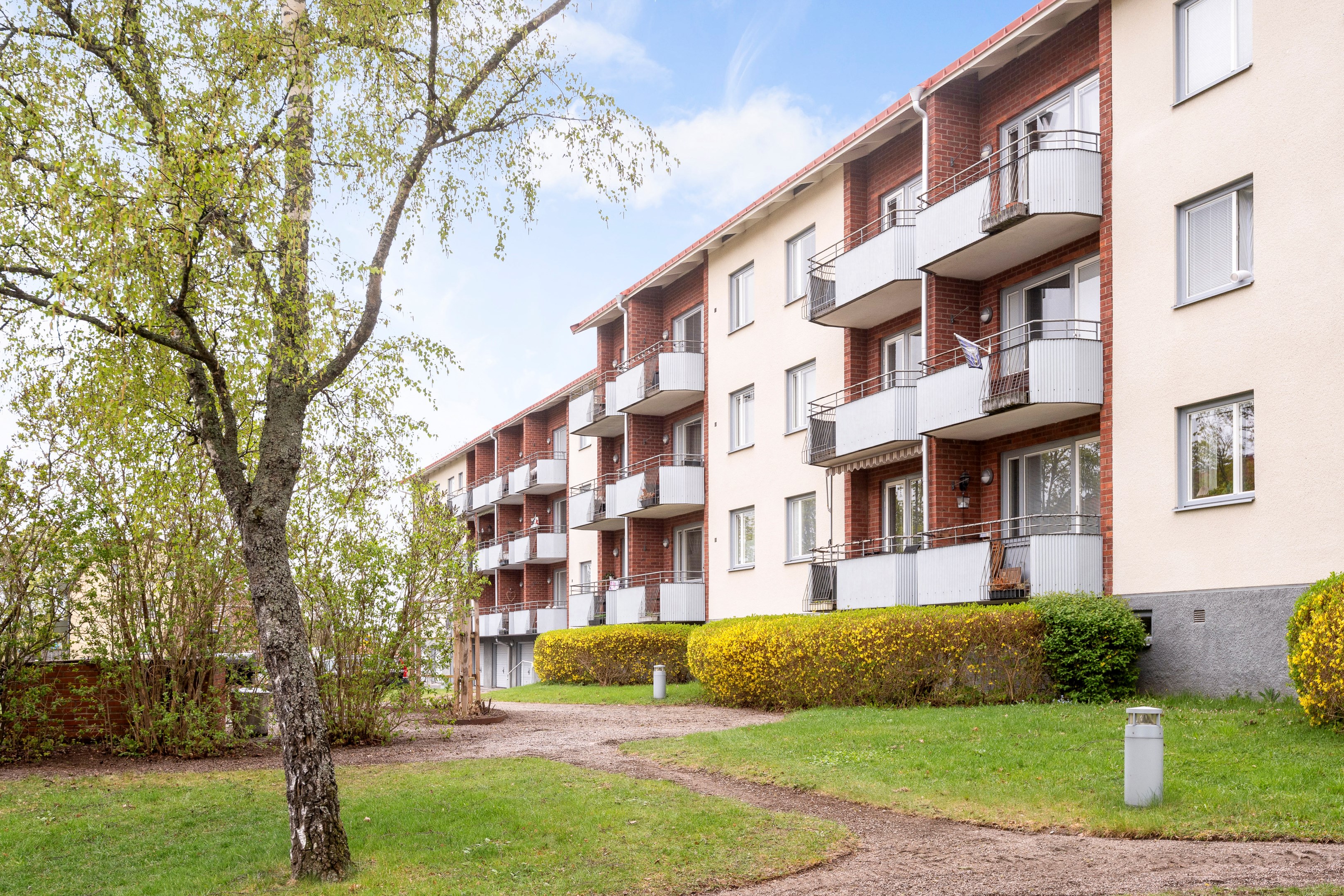 Bostadsbild från Källparksgatan 10C, Till salu i Salabacke, Uppsala