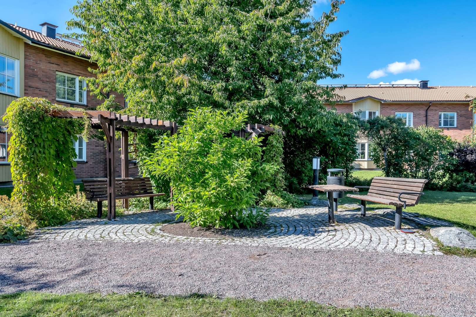 Bostadsbild från Vänortsgatan 56, Såld i Ekeby, Uppsala