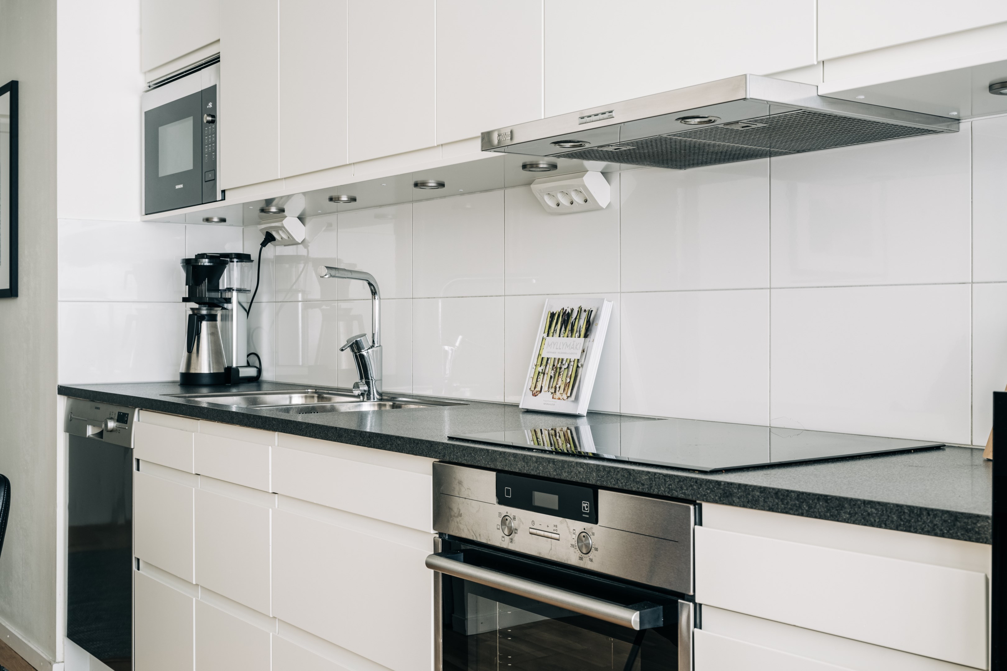 Bostadsbild från Lustgårdsgatan 14, 4tr, Såld i Kungsholmen - Stadshagen, Stockholm