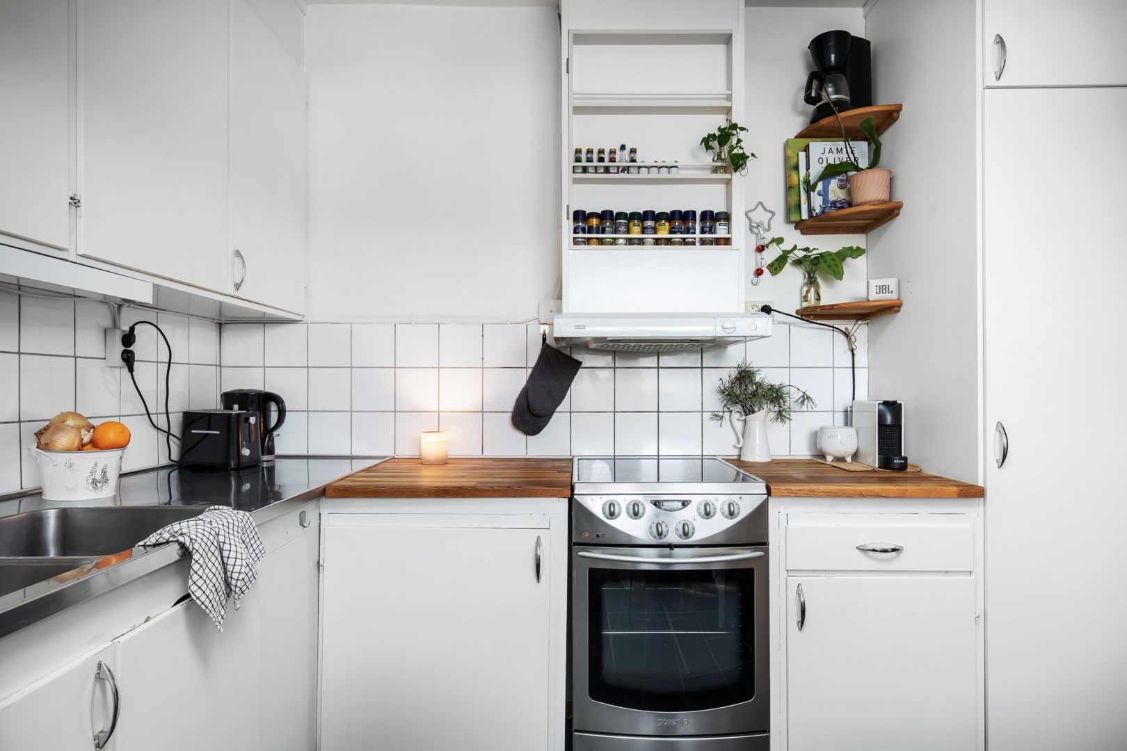 Bostadsbild från Torggatan 4B, Såld i Saltsjöbaden, Nacka