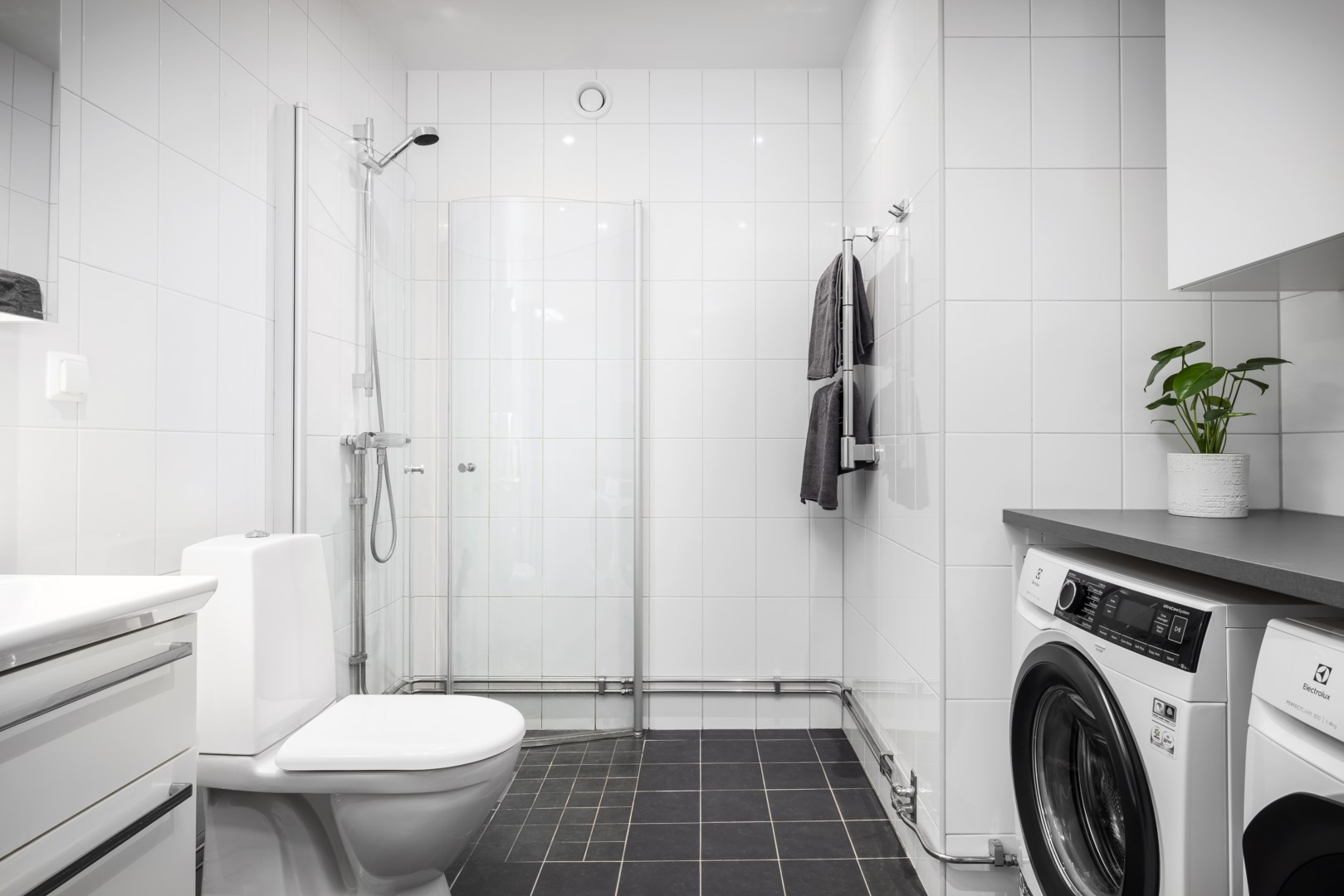 Bostadsbild från Tollareslingan 22, 7 tr, Såld i Tollare, Nacka