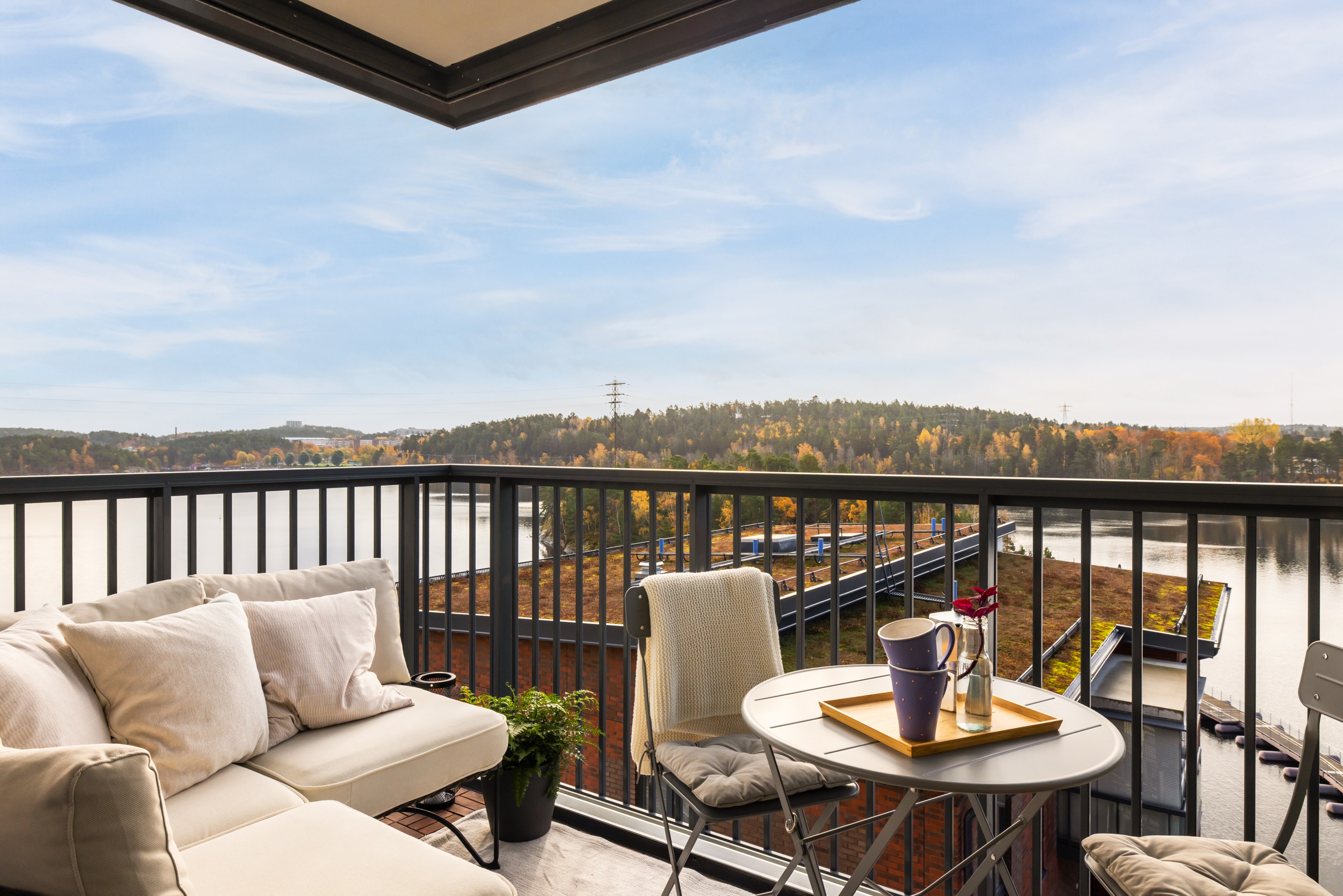 Bostadsbild från Tollareslingan 22, 7 tr, Såld i Tollare, Nacka