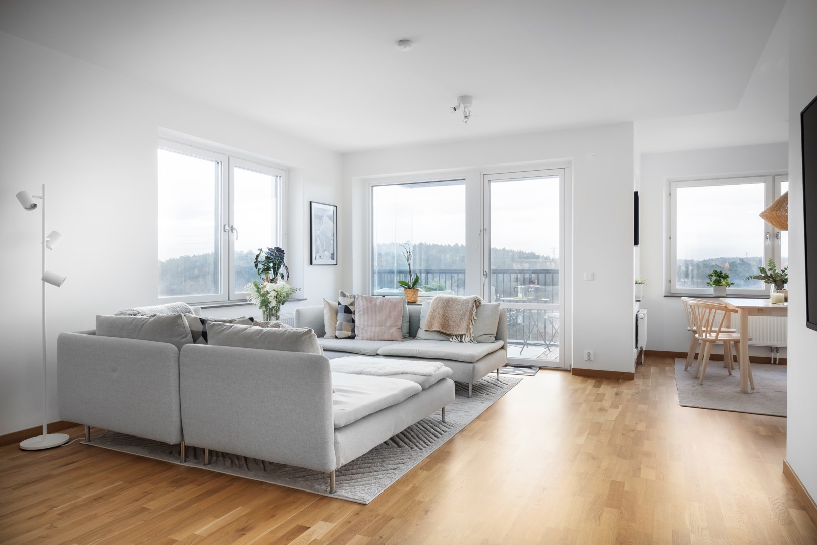 Bostadsbild från Tollareslingan 22, 7 tr, Såld i Tollare, Nacka