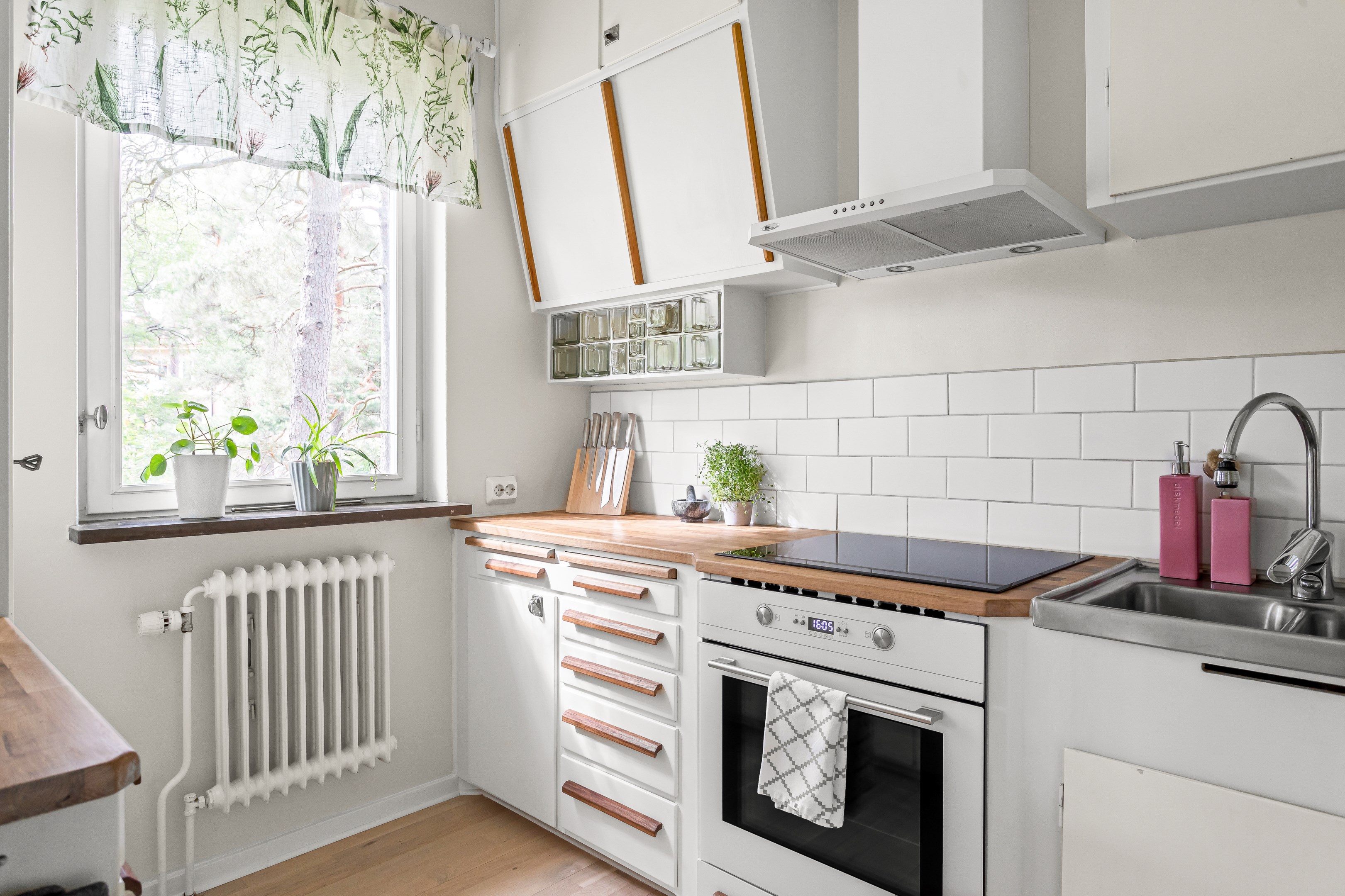 Bostadsbild från Norbyvägen 73A, Såld i Sommarro, Uppsala