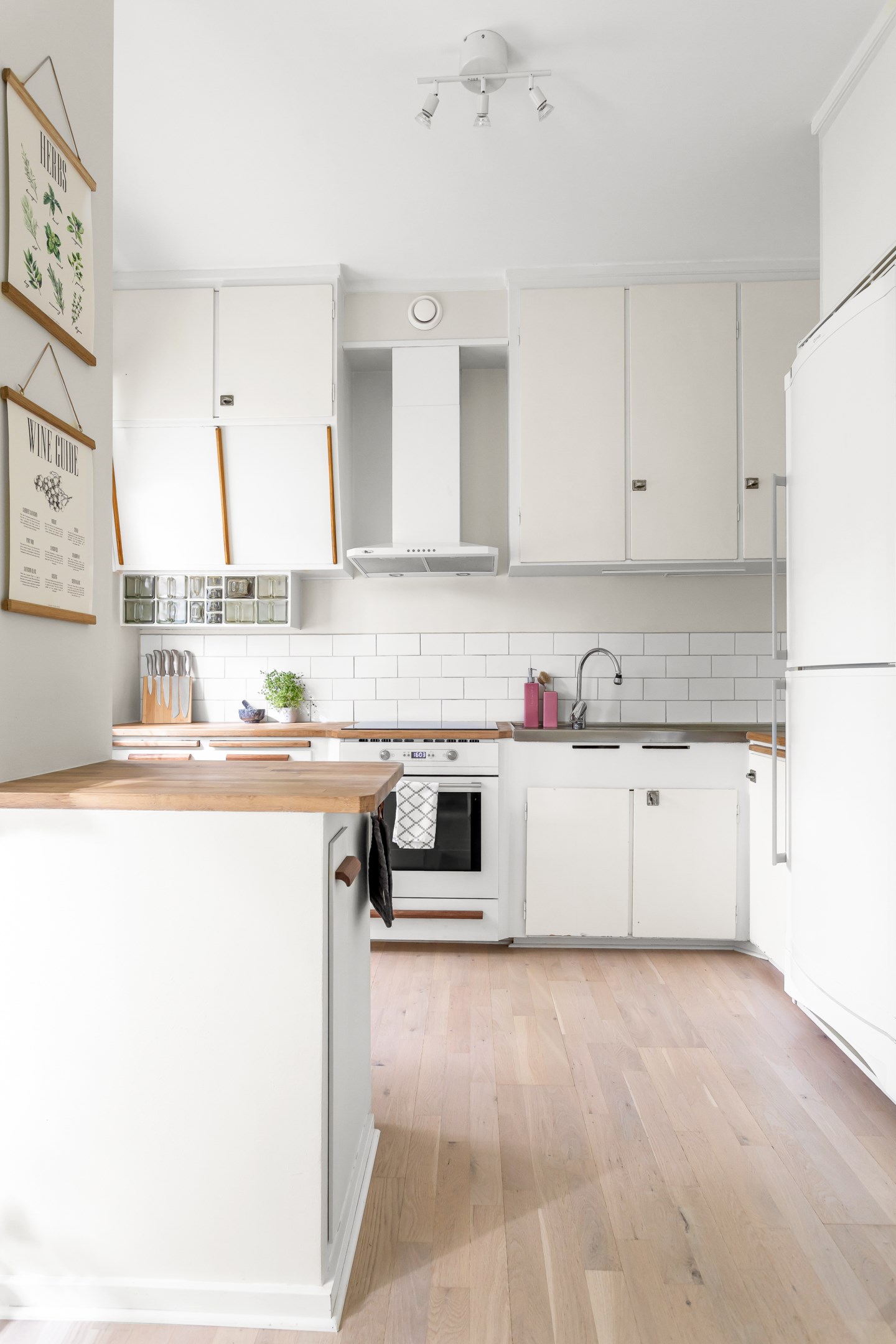 Bostadsbild från Norbyvägen 73A, Såld i Sommarro, Uppsala