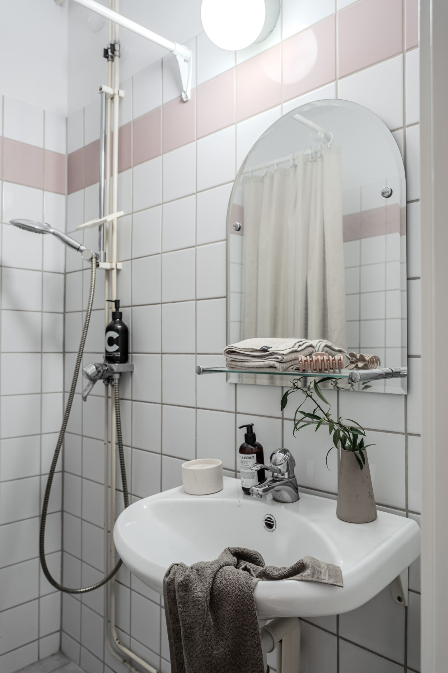 Bostadsbild från Folkungagatan 10A, Såld i Svartbäcken, Uppsala