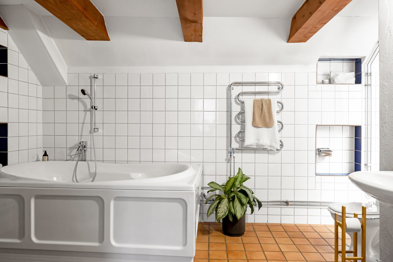 Bostadsbild från Övre Slottsgatan 9B, Såld i Öfre Slotts, Uppsala