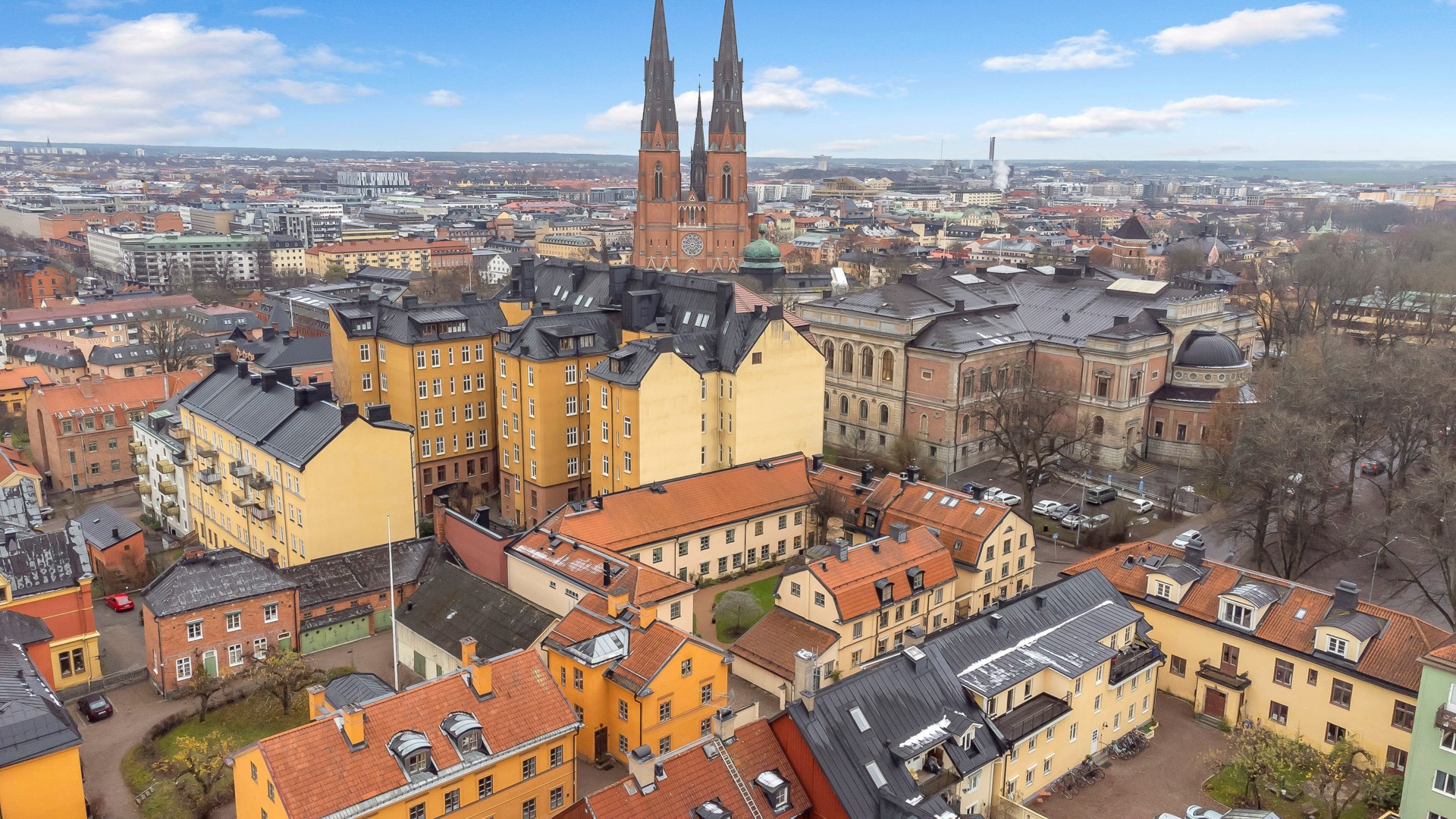 Bostadsbild från Övre Slottsgatan 9B, Såld i Öfre Slotts, Uppsala
