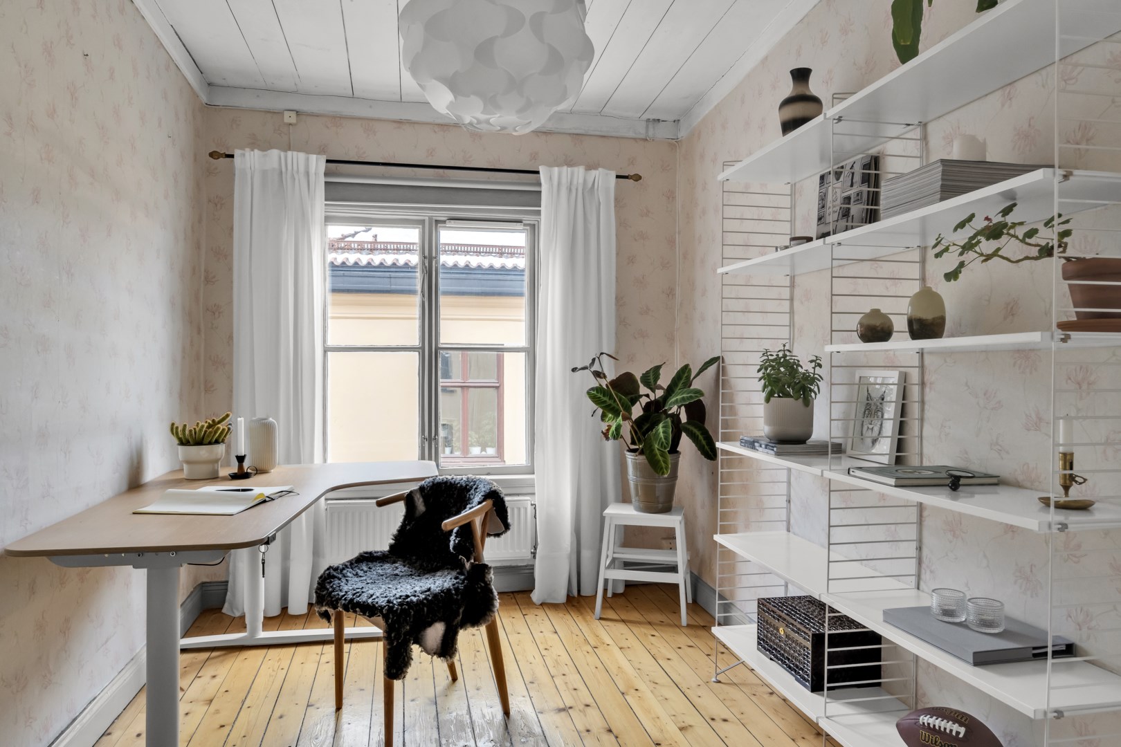 Bostadsbild från Övre Slottsgatan 9B, Såld i Öfre Slotts, Uppsala