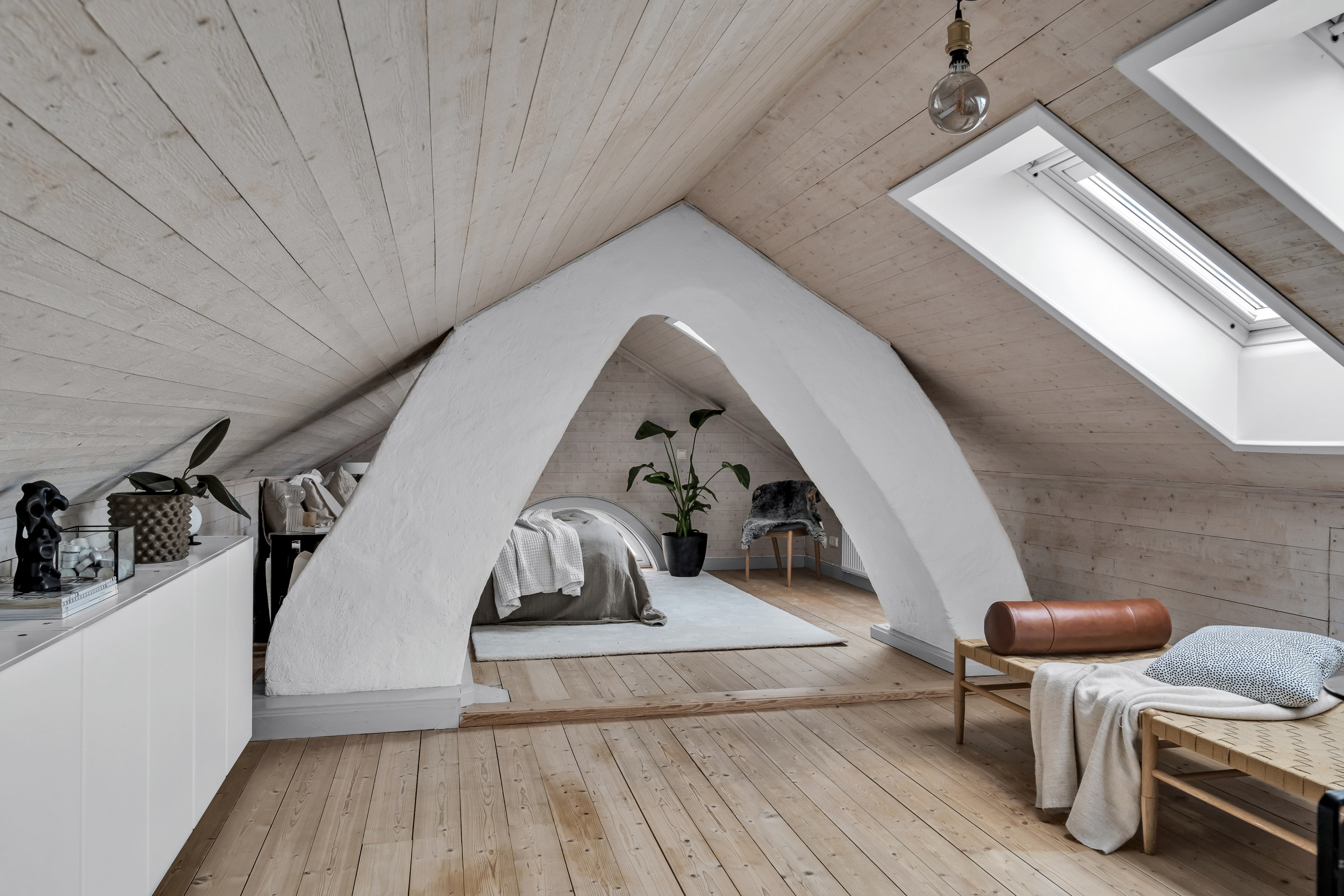 Bostadsbild från Övre Slottsgatan 9B, Såld i Öfre Slotts, Uppsala