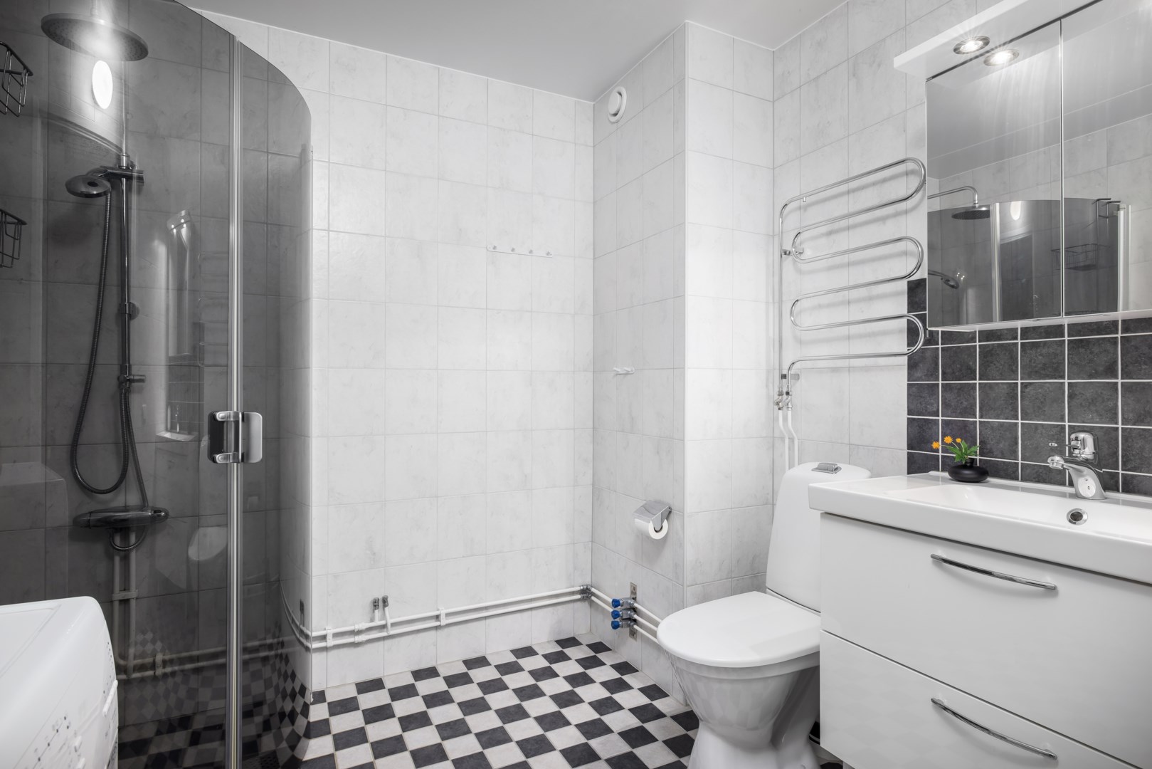 Bostadsbild från Fyrspannsvägen 66, Såld i Jarlaberg, Nacka