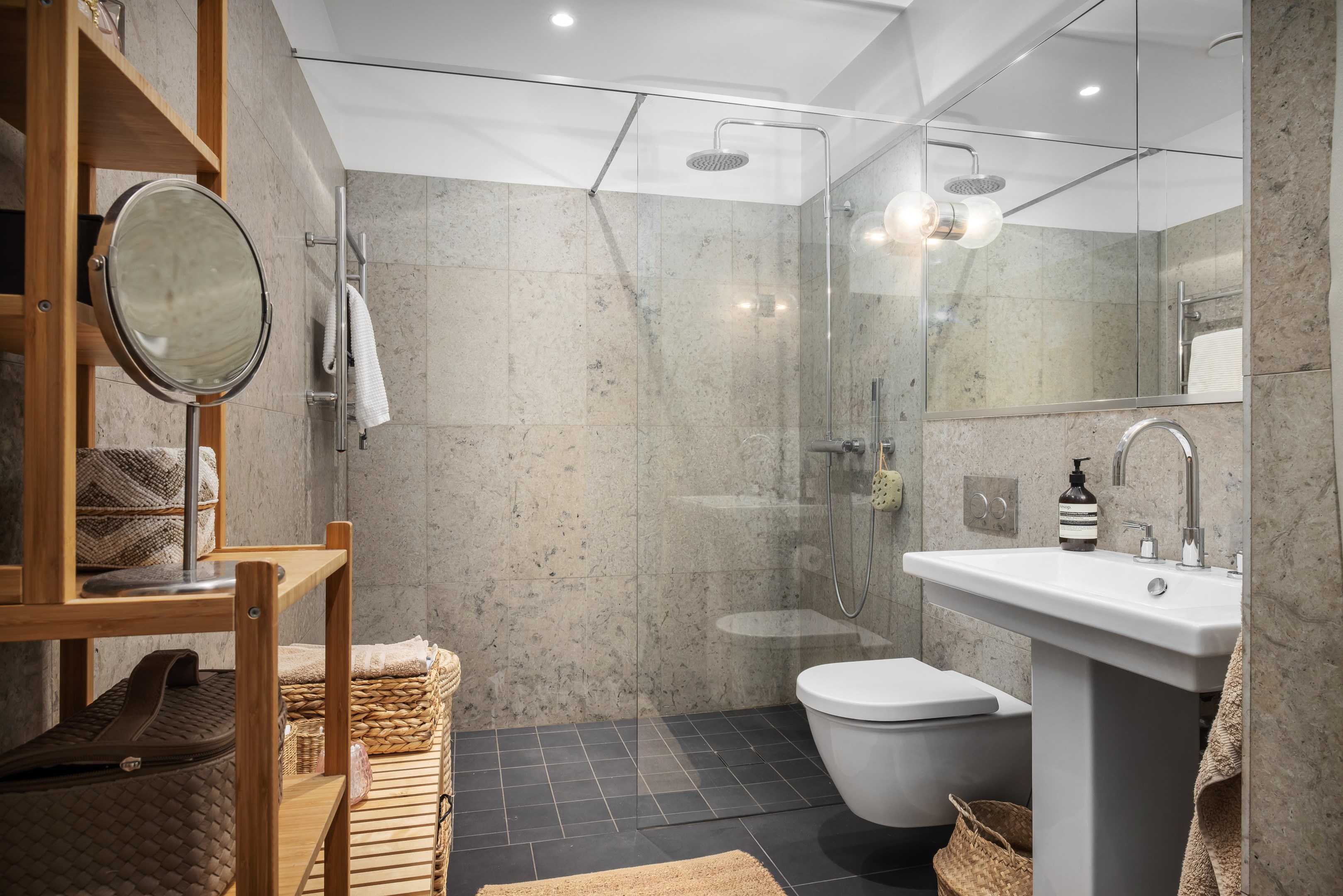 Bostadsbild från Fabrikörvägen 4A, Såld i Nacka Strand, Nacka