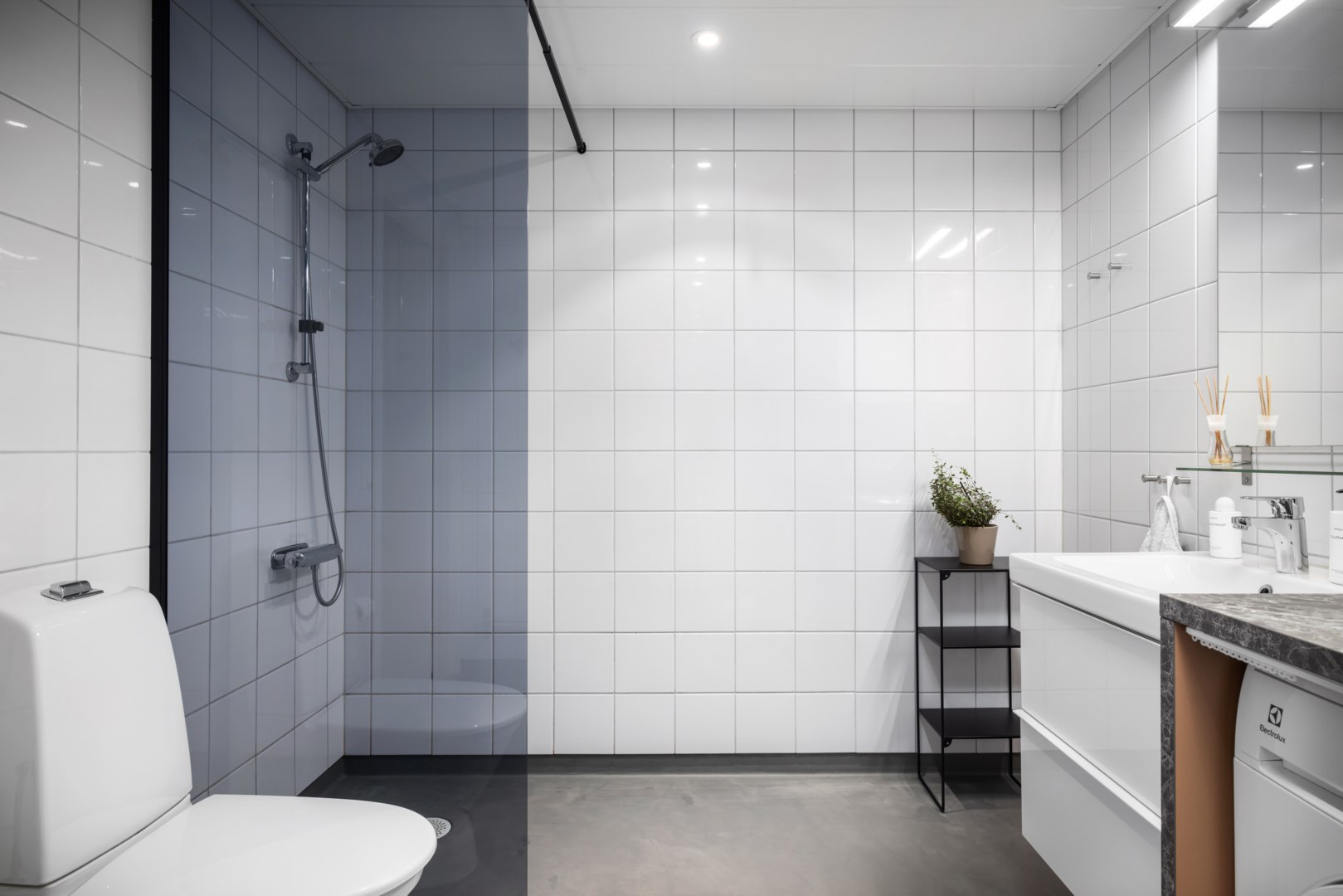 Bostadsbild från Fidravägen 59, vån 4/4!, Såld i Saltsjöbaden, Nacka