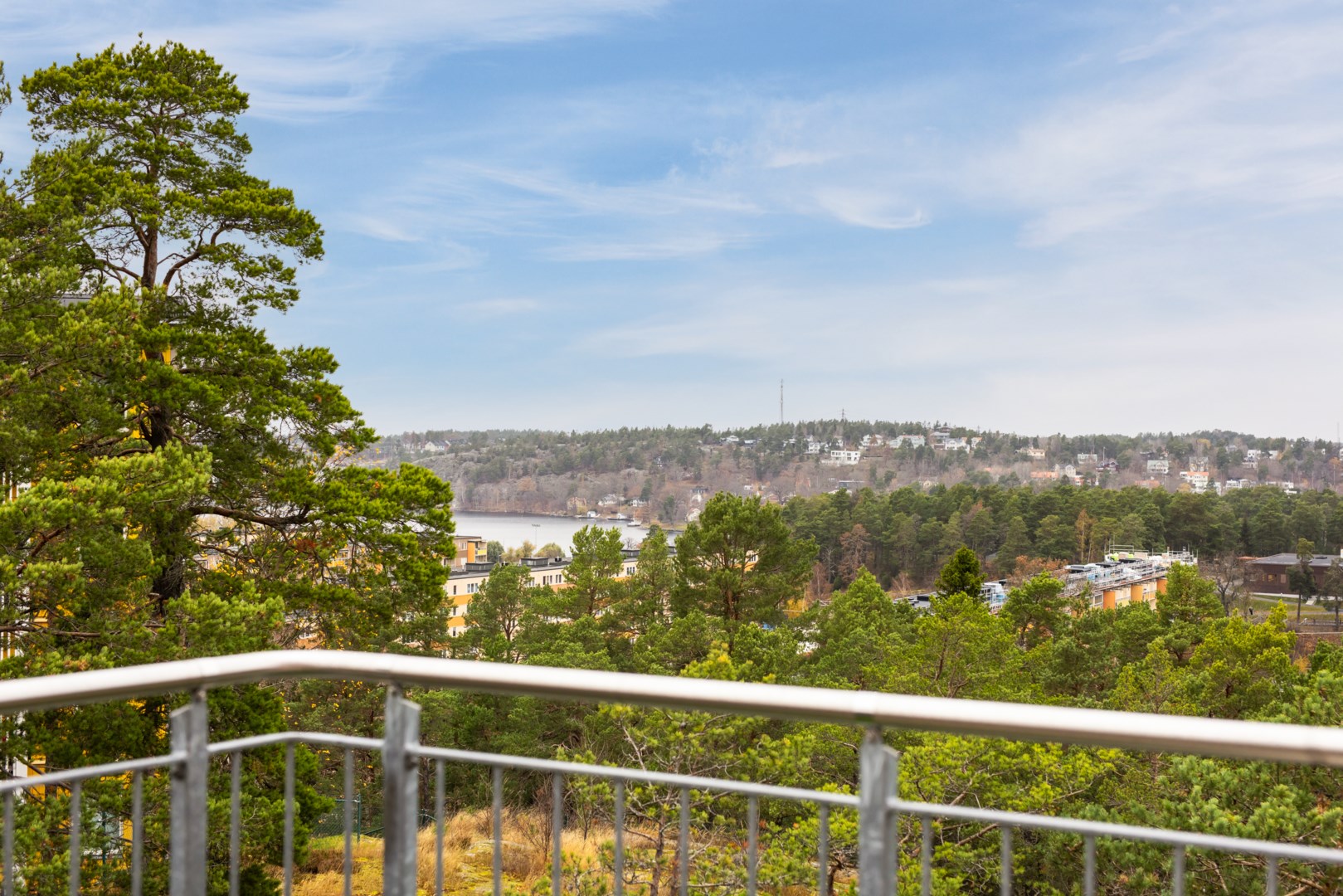 Bostadsbild från Fidravägen 59, vån 4/4!, Såld i Saltsjöbaden, Nacka