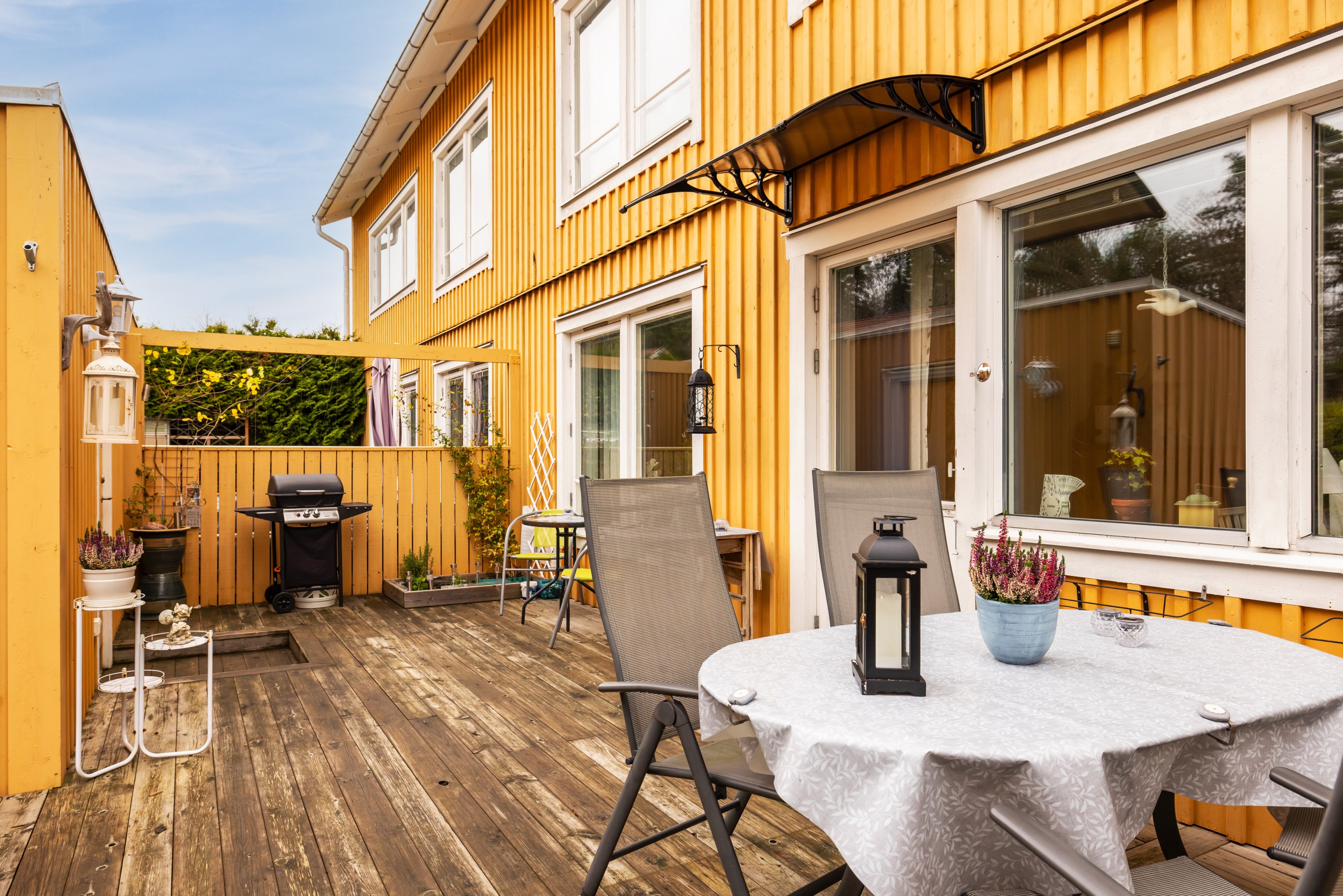 Bostadsbild från Grönsiskevägen 12, Såld i Ösbydalen, Värmdö