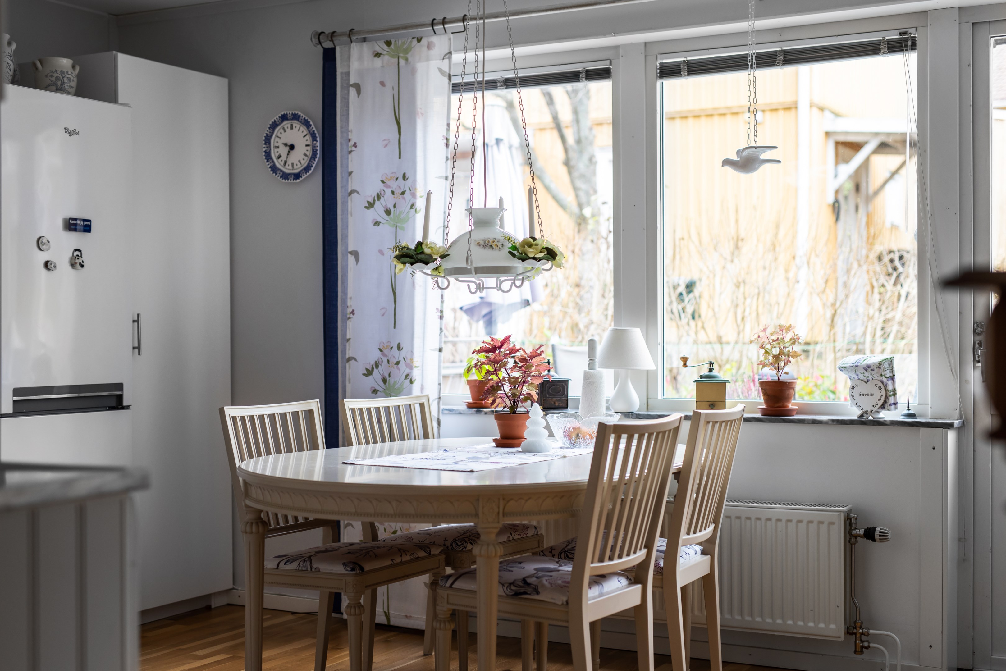 Bostadsbild från Grönsiskevägen 12, Såld i Ösbydalen, Värmdö