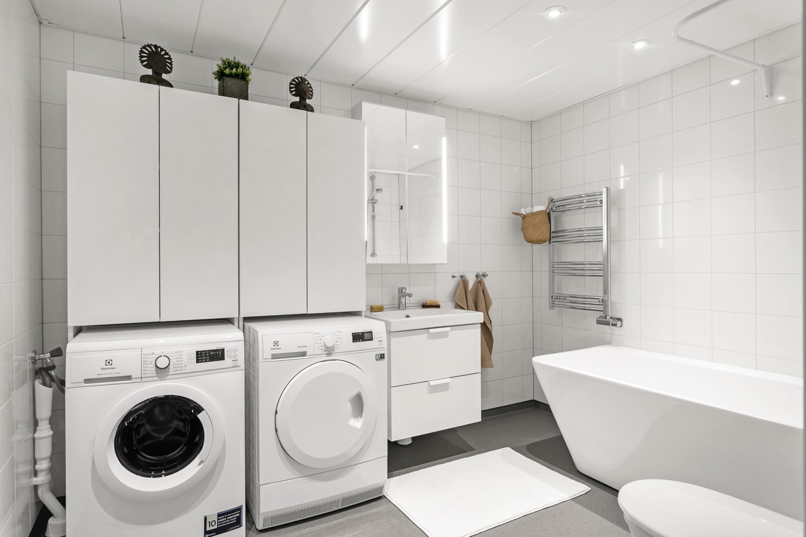 Bostadsbild från Hjulaxelvägen 150, Såld i Gunsta, Uppsala