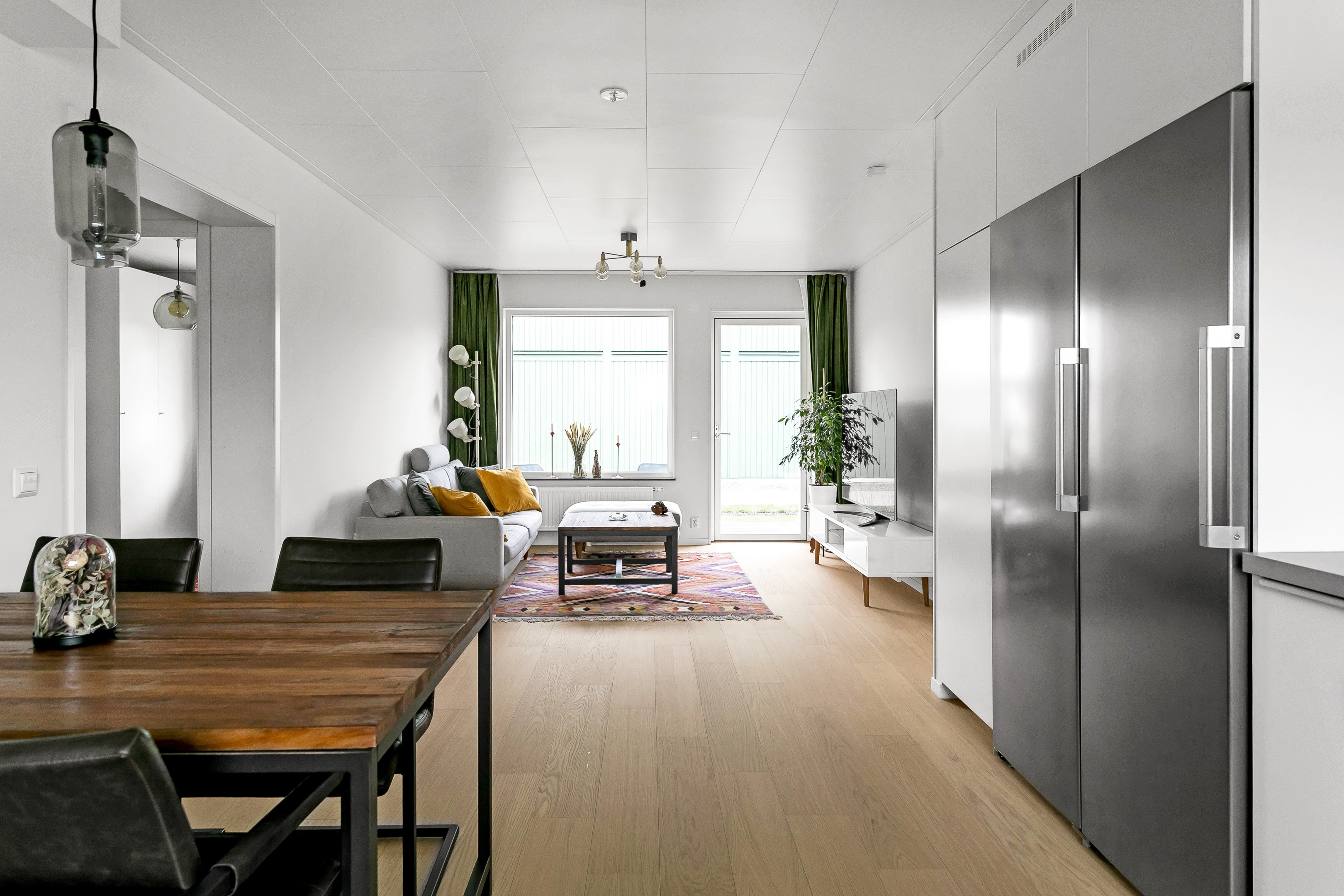 Bostadsbild från Hjulaxelvägen 150, Såld i Gunsta, Uppsala